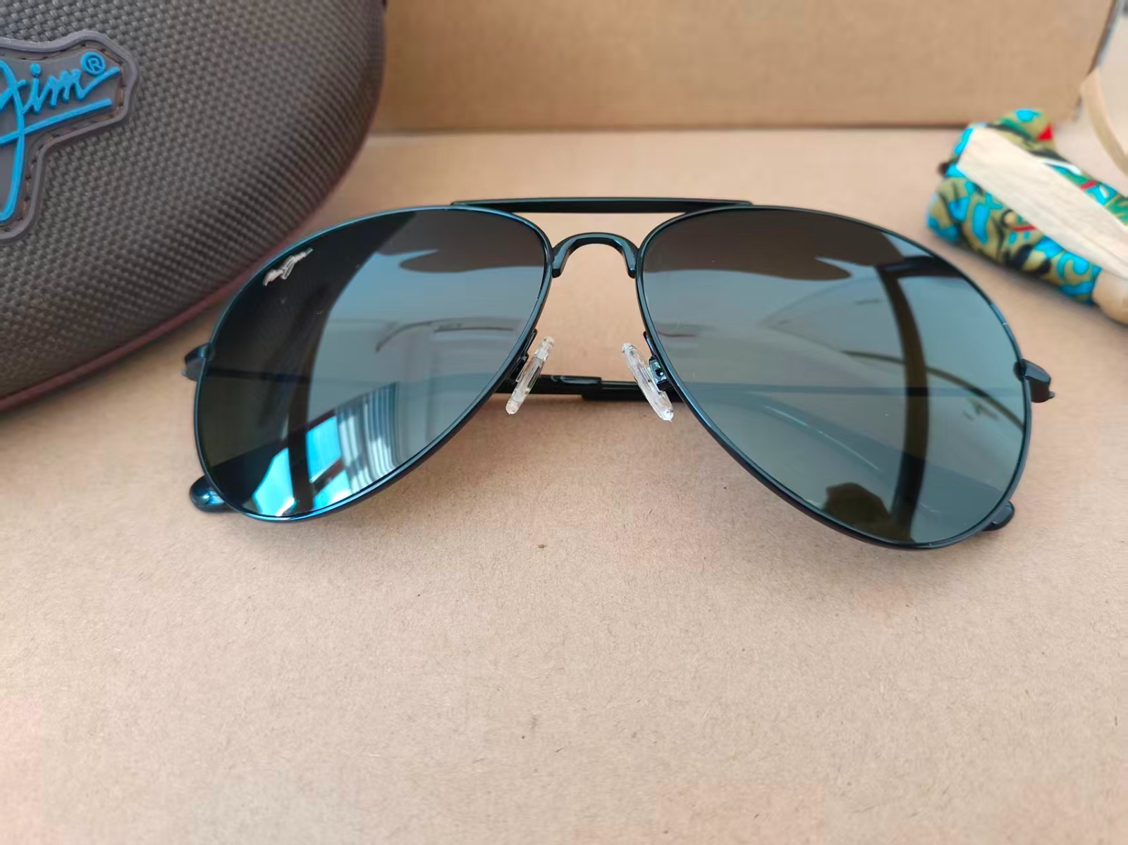 Authentic Maui Jim Cliff House Fishing Driving UV400 Men’s Polarized Sunglasses