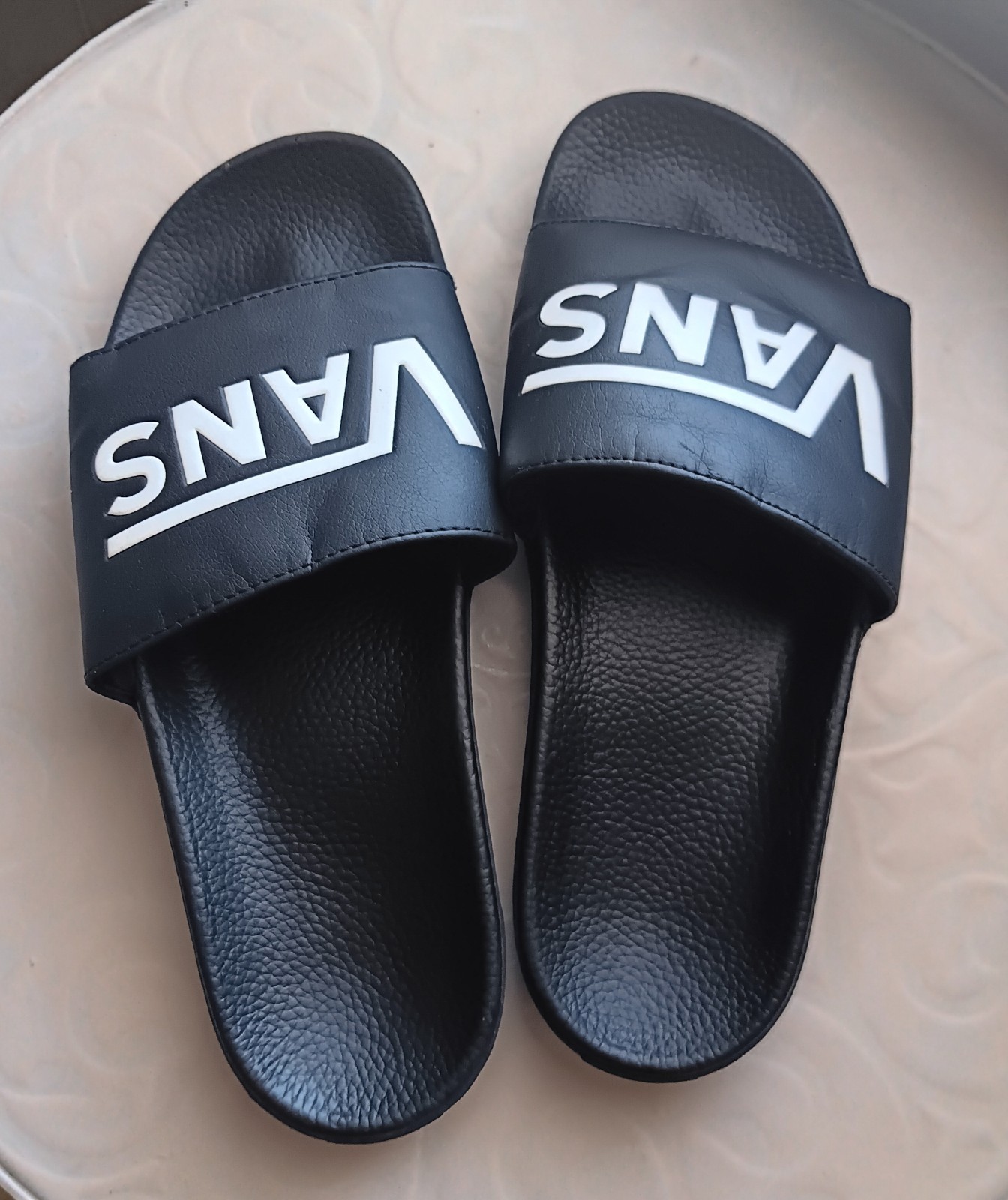 Vans Off the Wall Mens Slides Size 9