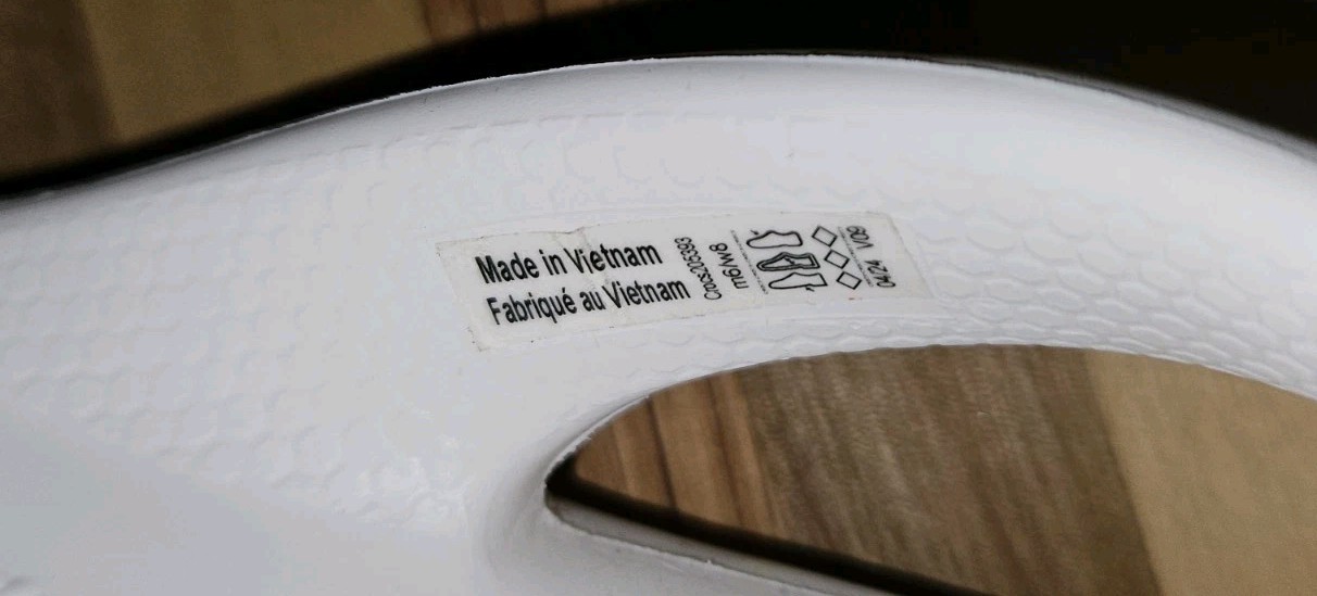 CROCS Bayaband flip flops-men 6-women 8-white-NEW*