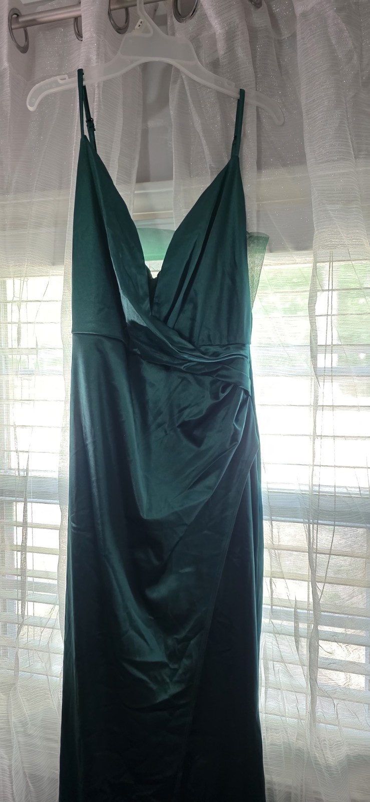 Windsor Green Satin Ruched V-Neck Spaghetti Straps Long Ball Gown Dress M
