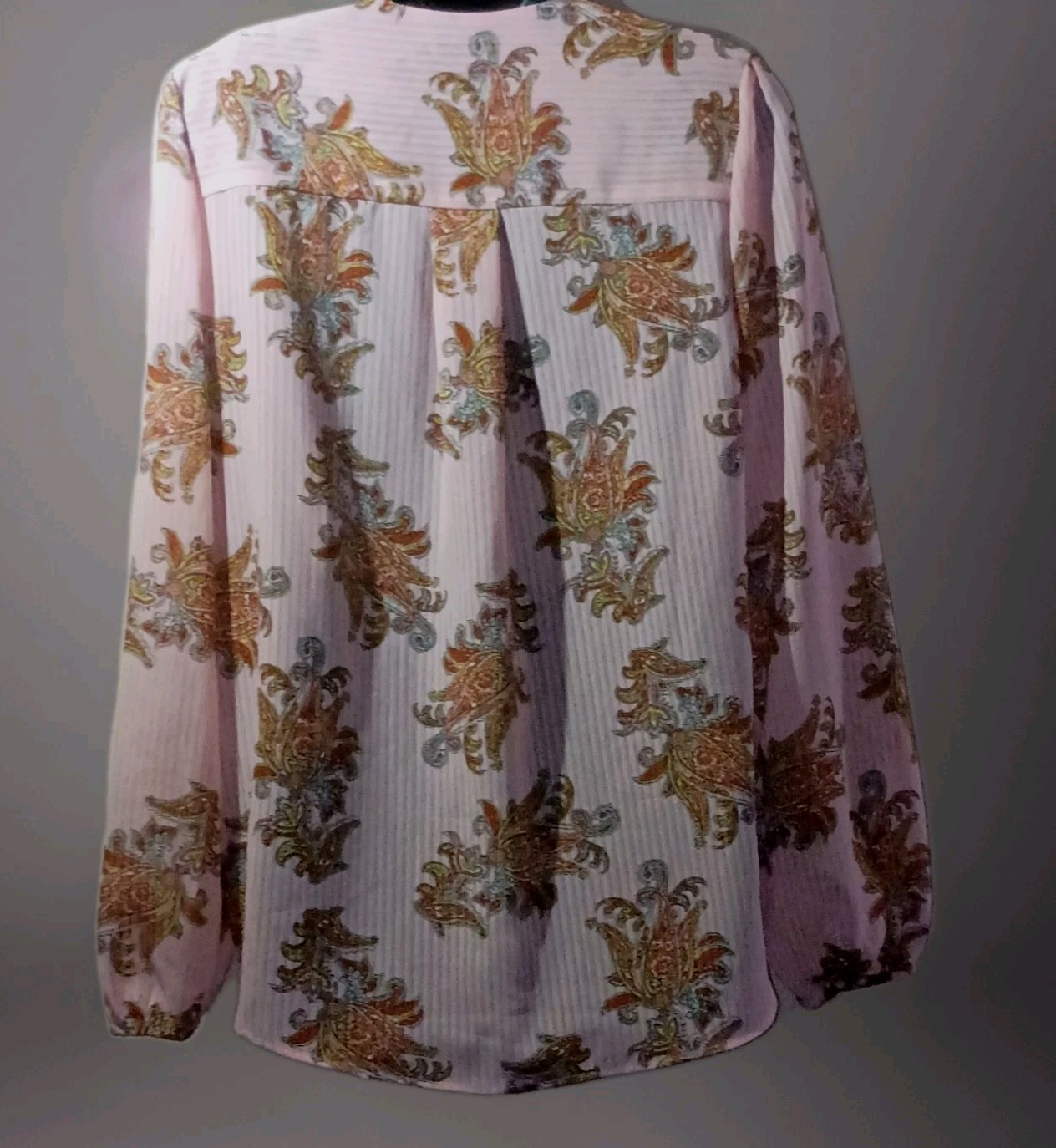 Ophelia Roe Pink Paisley Chiffon Polyester Pleated Button V-Neck Blouse M