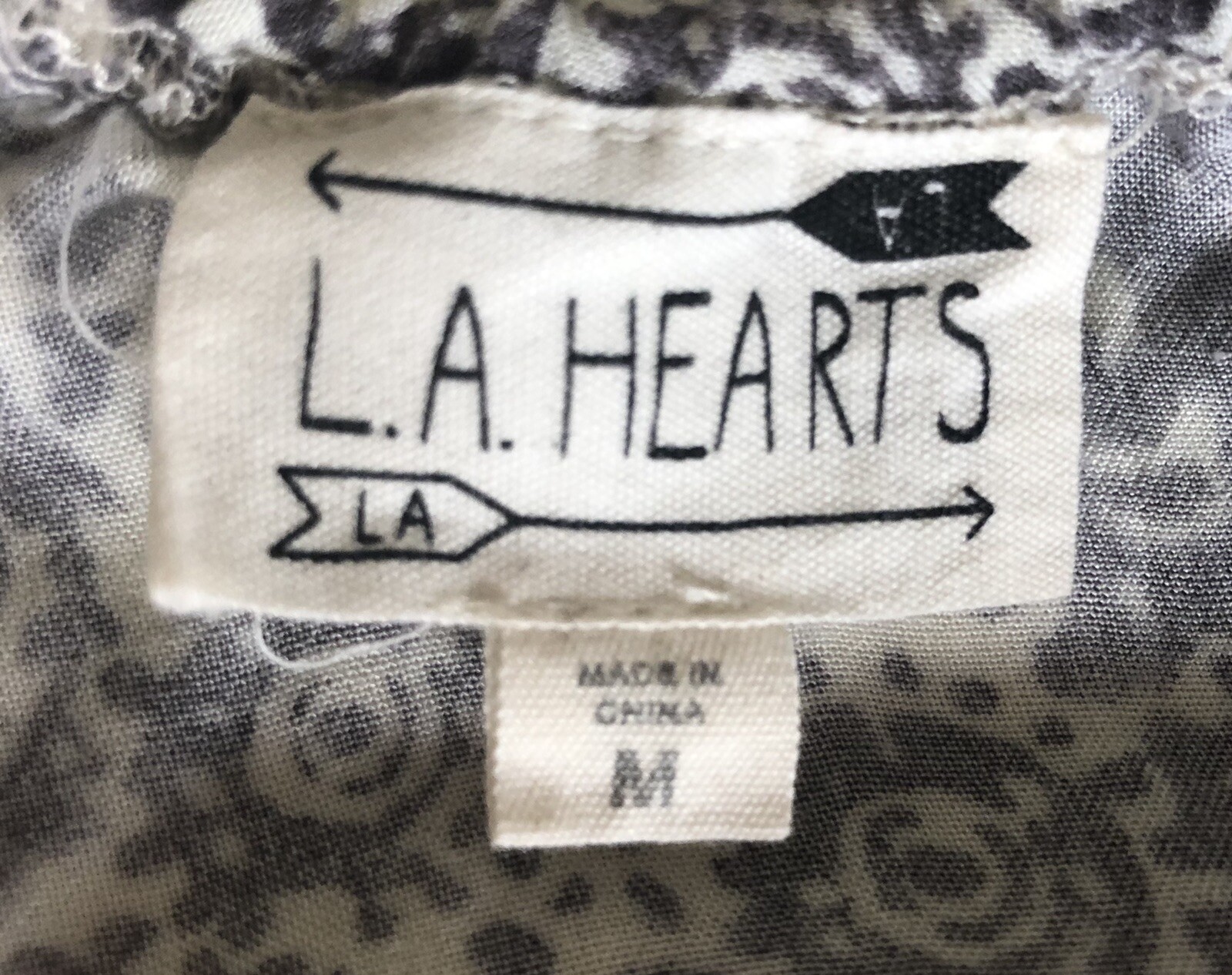 LA HEARTS Crop Gray Maroon Cami Top M Embellished Embroidered Spaghetti Strap
