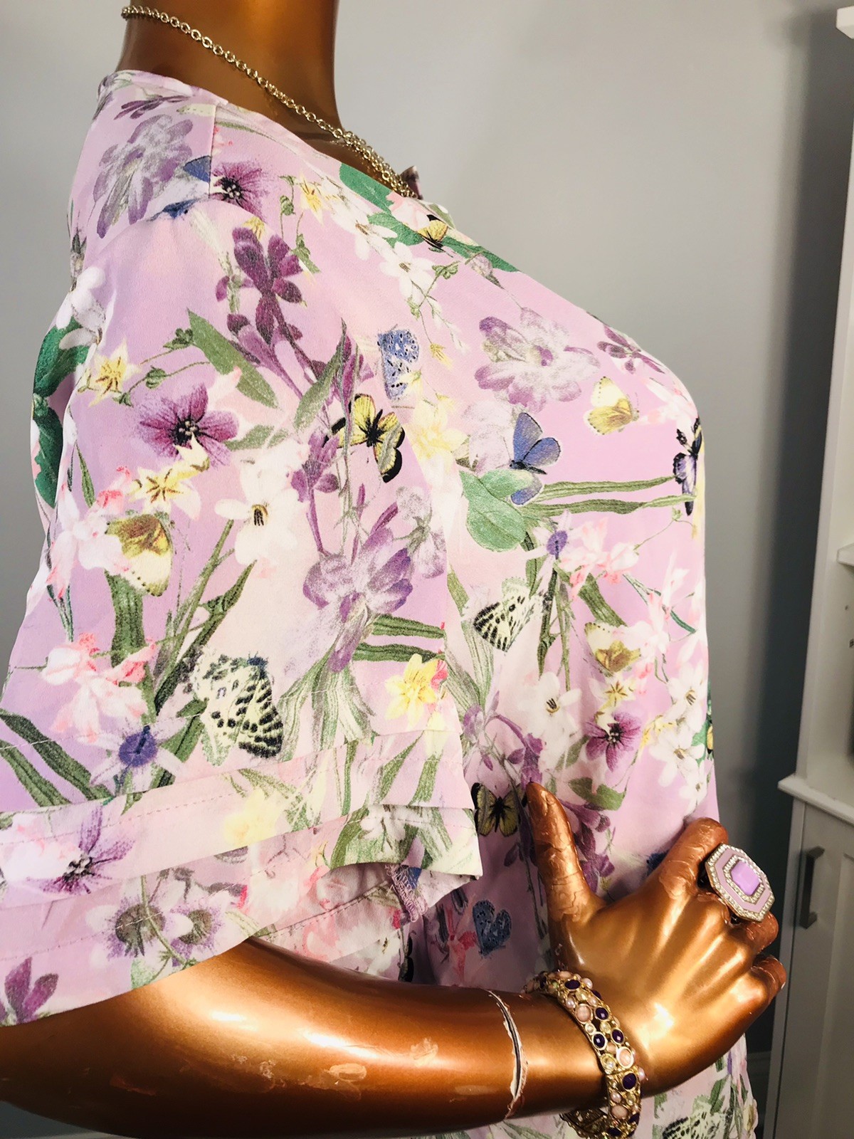 Cynthia Rowley 1X Plus Top Floral Prints Short Sleeves Summer Blouse Low V Cut