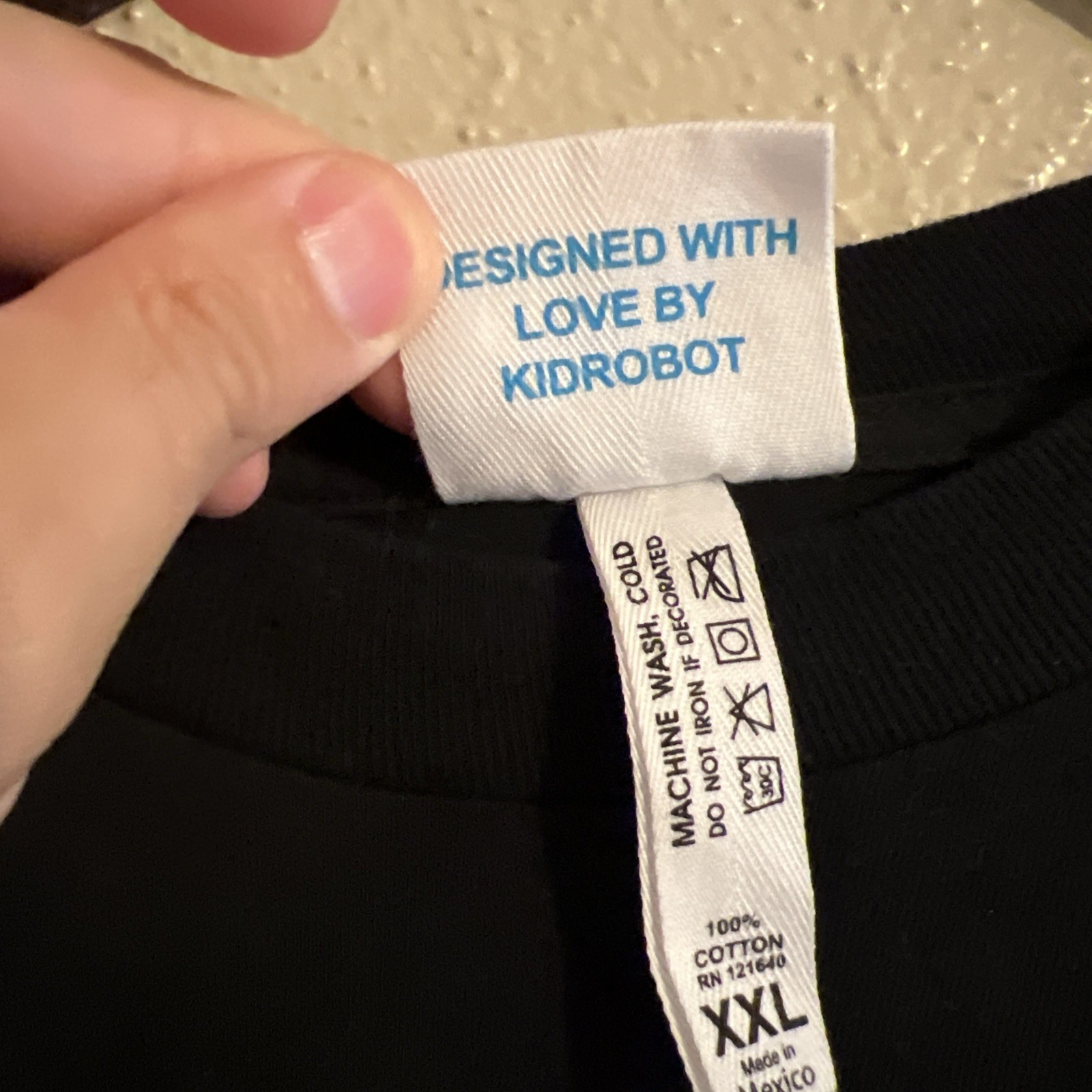 Kidrobot Bunny Logo Graphic T-Shirt Mens XXL Black Multicolor Streetwear Big