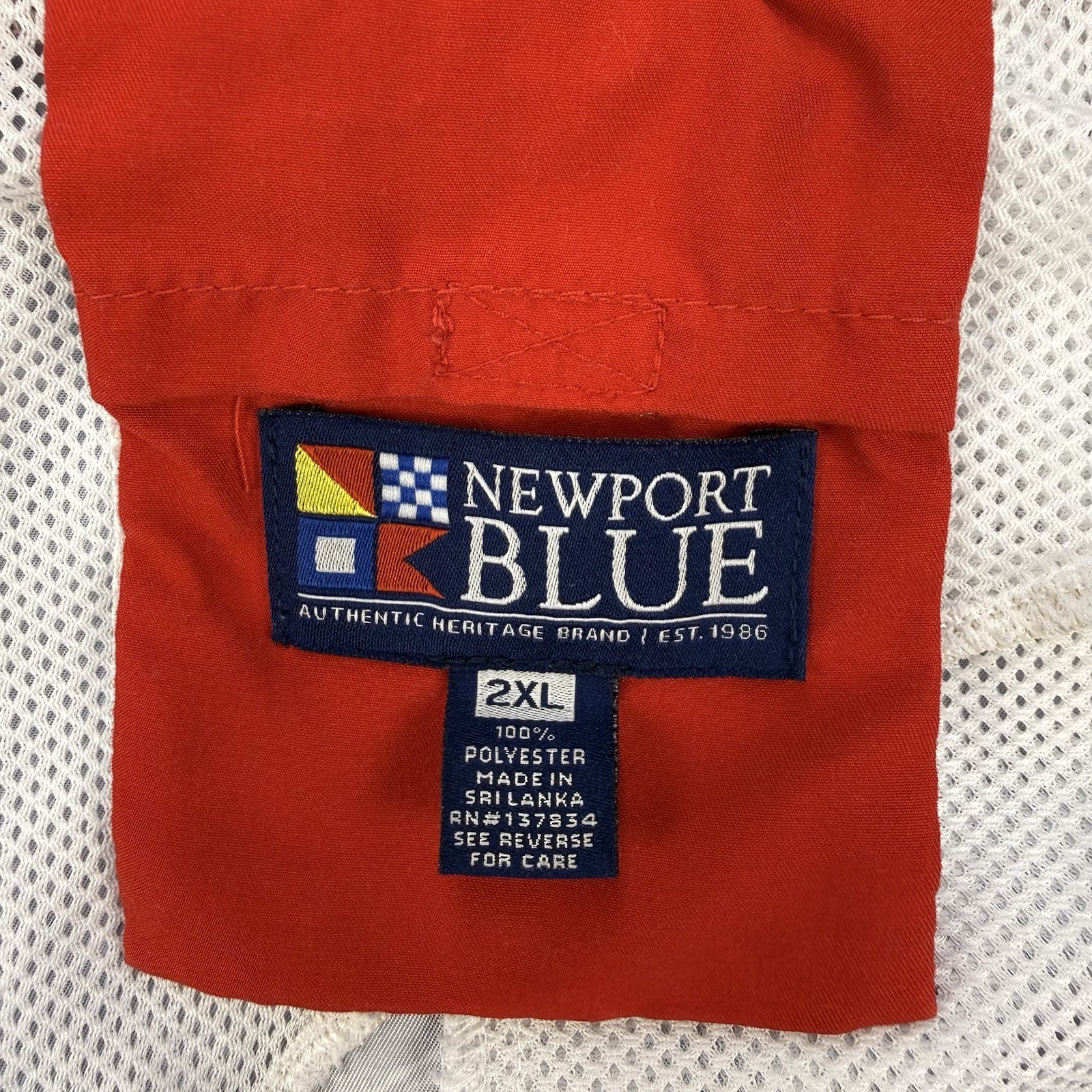 Newport Blue Men’s Swim Trunks 2XL Blue Fish Coral Print Mesh Lined Shorts