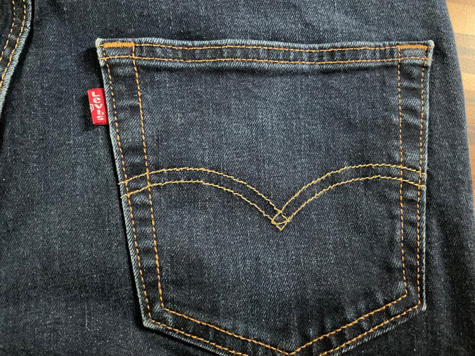 LEVI’S 502 Dark Navy Blue Denim Zip Fly Jeans – W31 L32 – Men’s