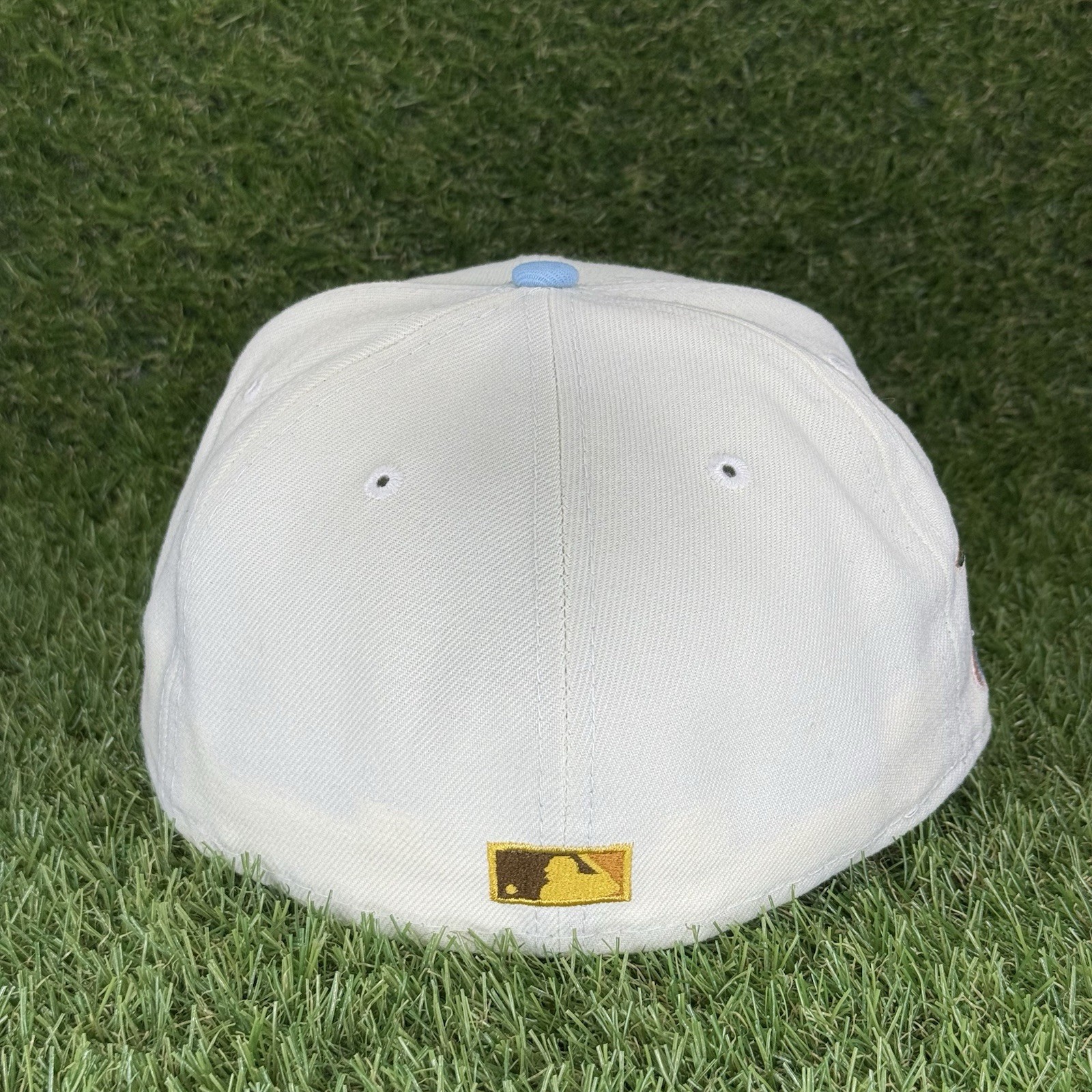 ANIMAL CROSSING HAT CLUB EXCLUSIVE ATLANTA BRAVES 2 TONE 2000 ASG PATCH FITTED