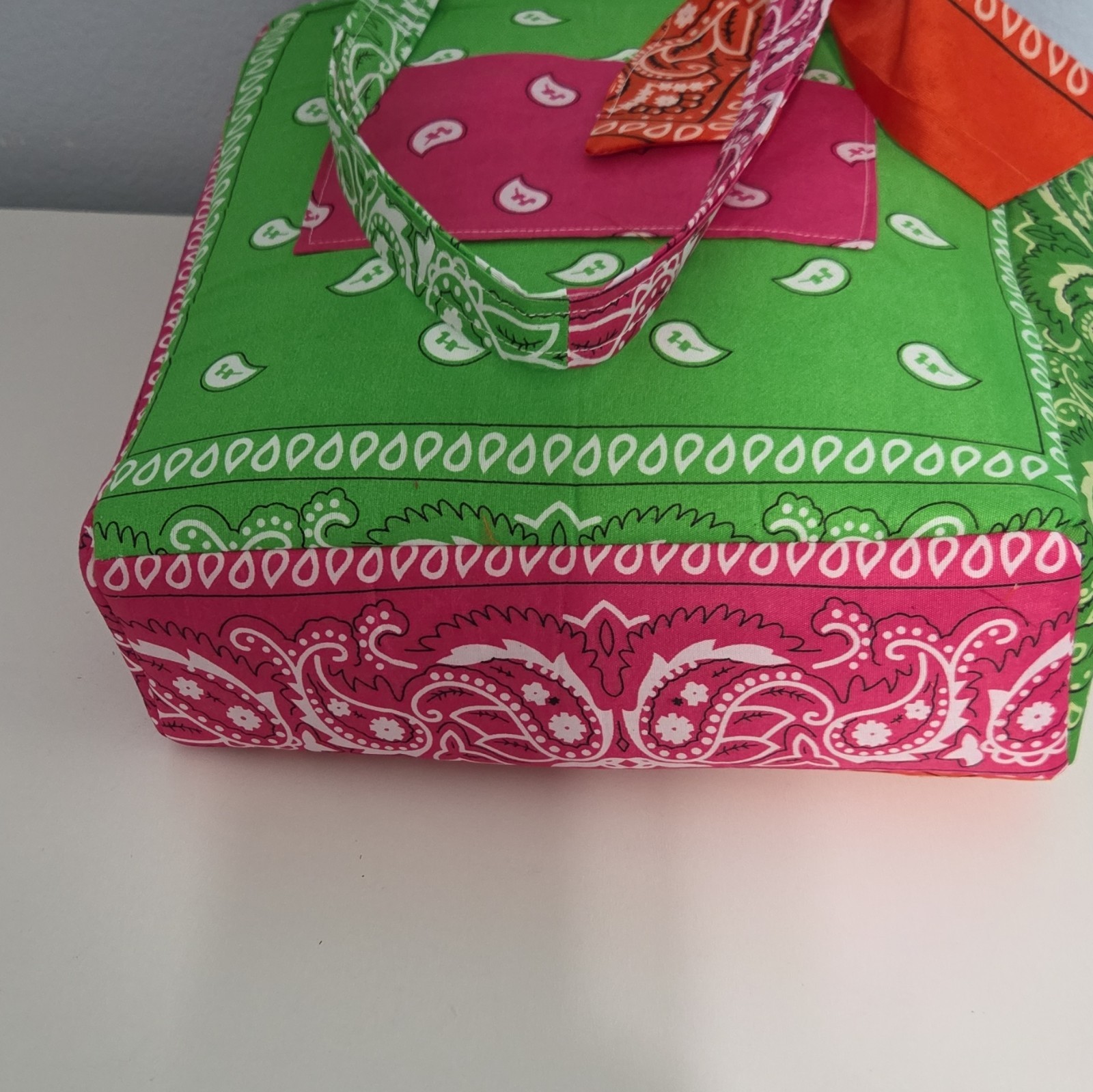 Handmade Women’s Medium Paisley Tote Bag Green Pink Orange Lined Pockets