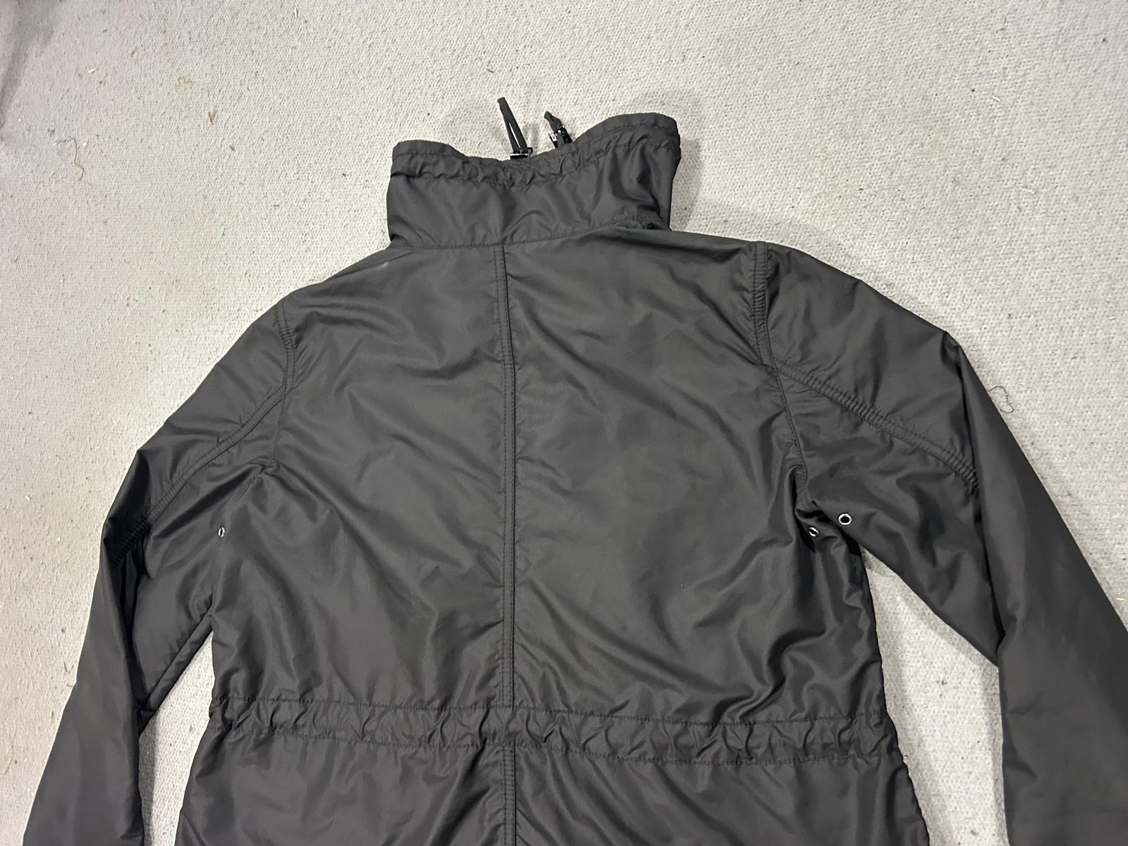 Armani Collezioni Jacket Womens 10 Black Windbreaker Full Zip Travel Luxury