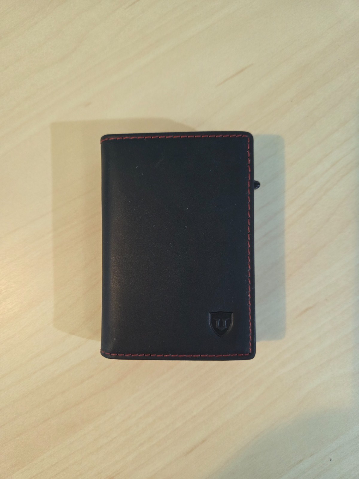 LORZOR Minimalist Leather Wallet – Full Grain Leather, Slim Pop-up Card Case