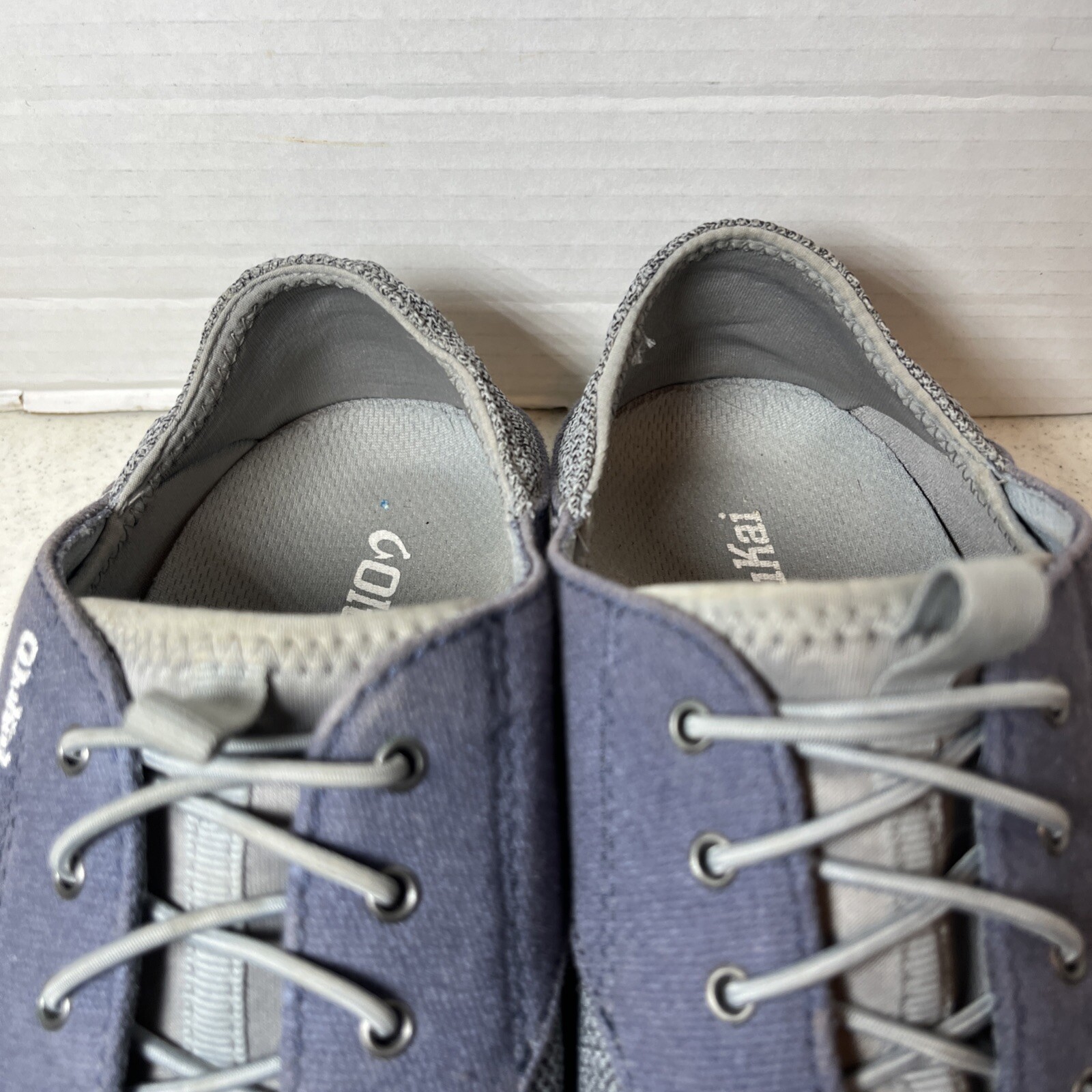 OluKai Nohea Moku Shoes Mens Size 9 Gray Canvas Sneakers