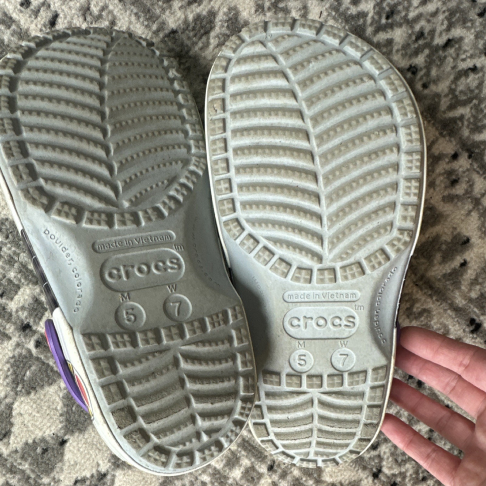 Crocs Toys Story Buzz Lightyear Size J5 Or Men’s 5 Or Women’s 7 Used