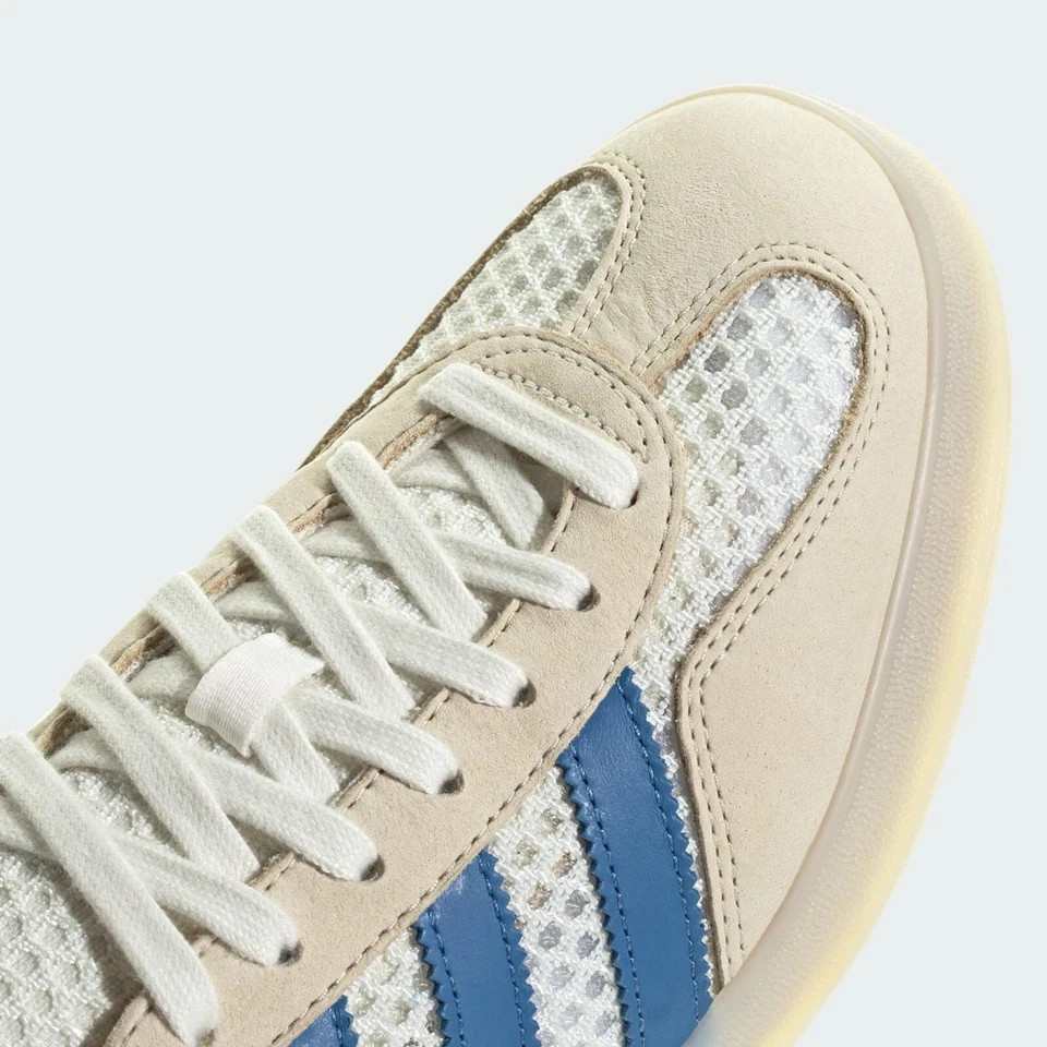 adidas Originals Gazelle Indoor Shoes Off White Focus Blue Sneakers Mens JH5419