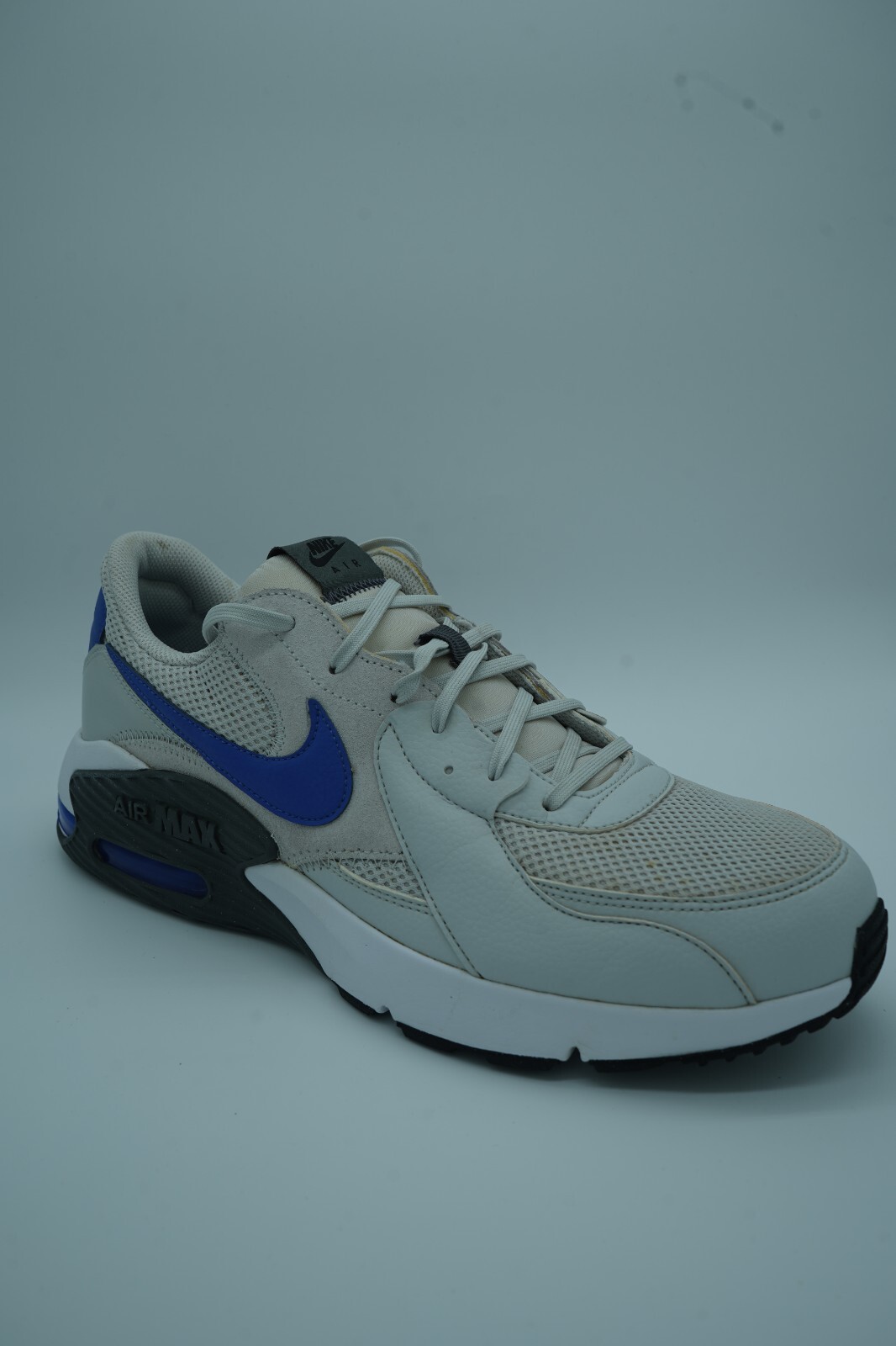 Nike Air Max Excee Hhite Game Royal size 13 Used in excellent condition as show