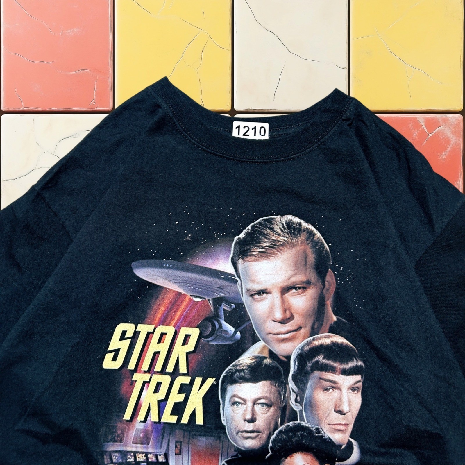 Vintage Star Trek Shirt Mens Large Black Y2K Spock Aliens Sci Fi TV Show Promo