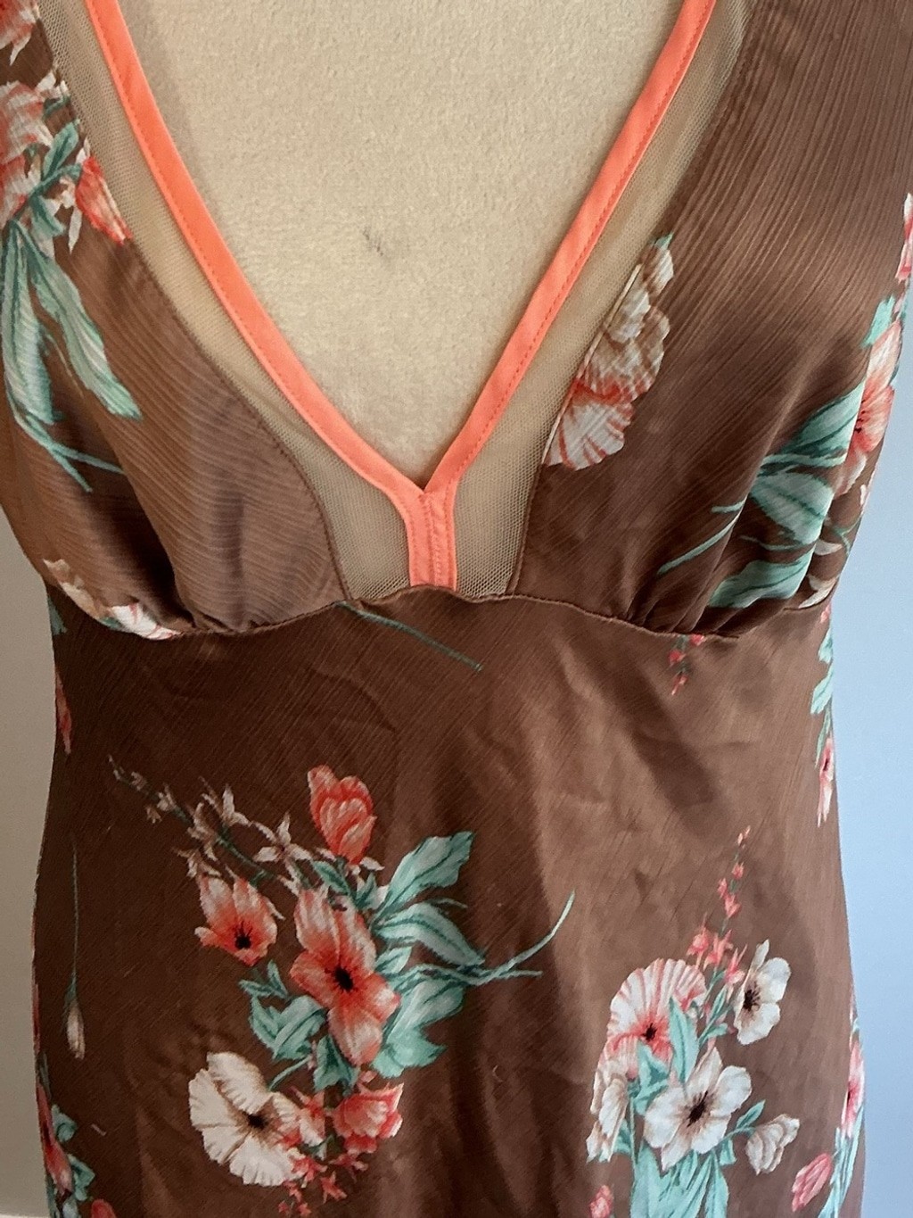 Jones New York Brown Floral Print Nightgown
