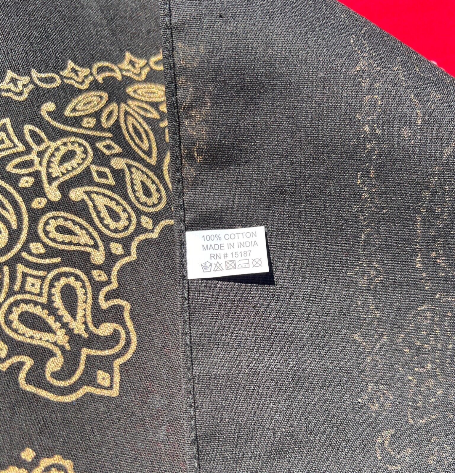 Black/Gold Paisley Bandanna, 22″x22″, Made in India, Hav-A-Hank