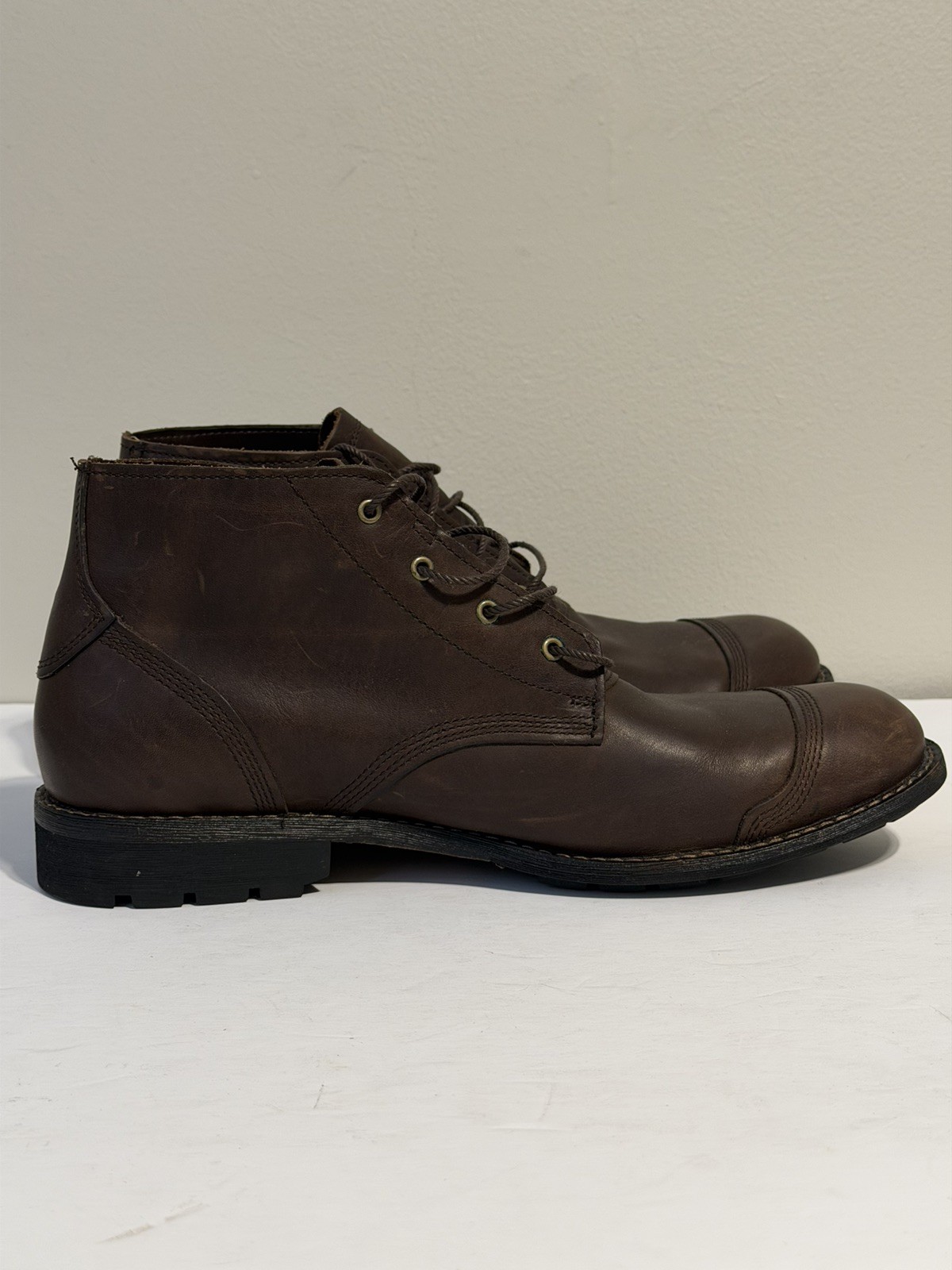 Timberland Men’s Brown Leather Chukka Ankle Boots Size 11W