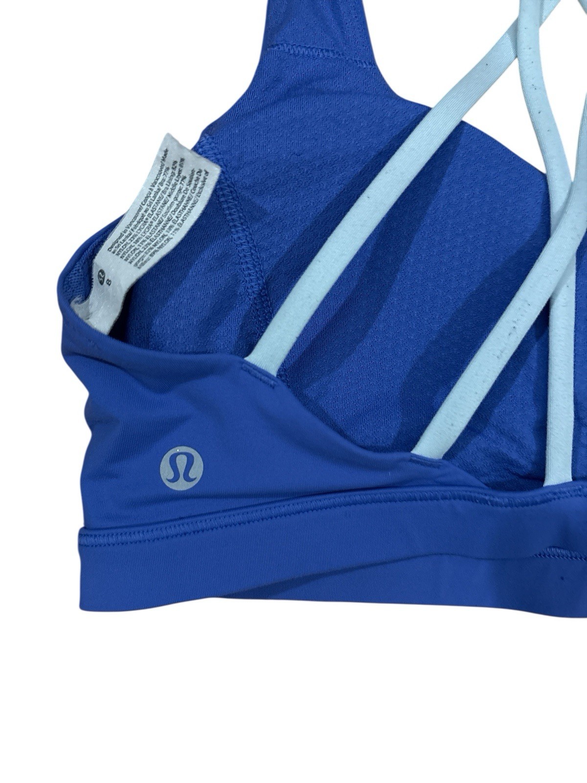 Lululemon Athletica Free To Be Tranquil Bra Blue Size 8