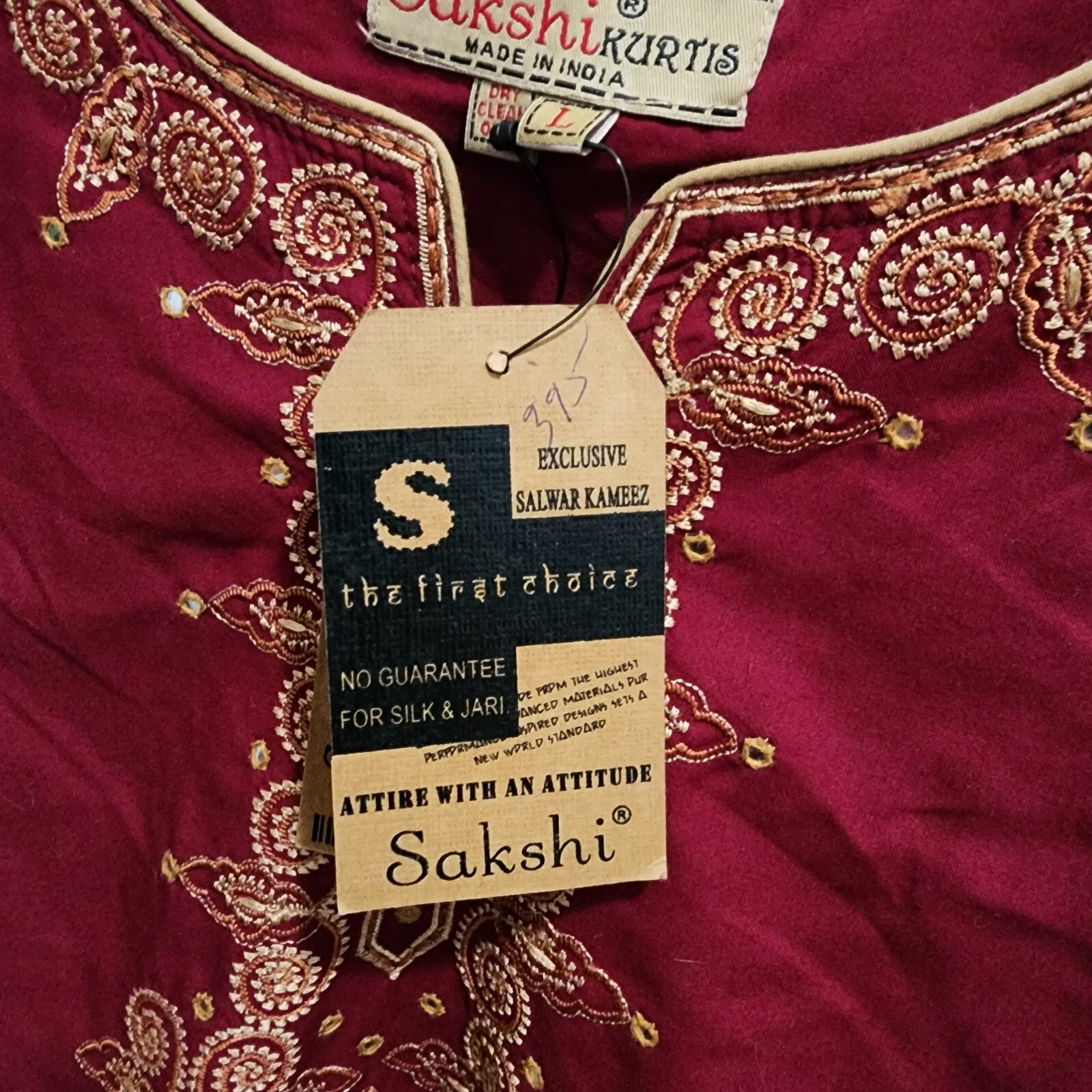 NEW Sakshi Kurti Top 3/4 Sleeve Red Embroidered Salwar Kameez India Size Large
