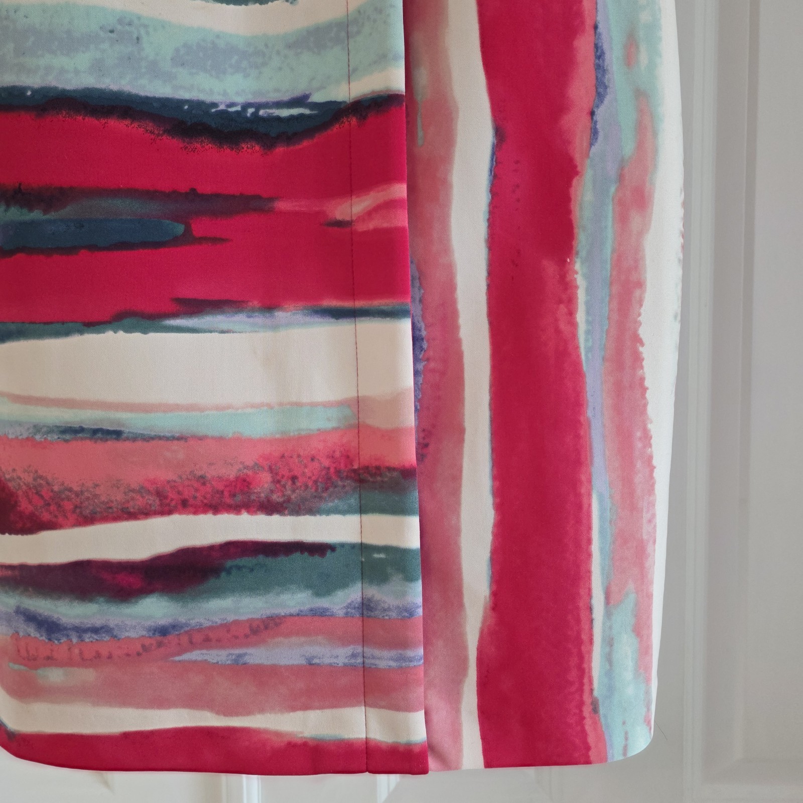 Vince Camuto Striped Sheath Dress Women’s 2 Pink White Blue Short Sleeve Zip