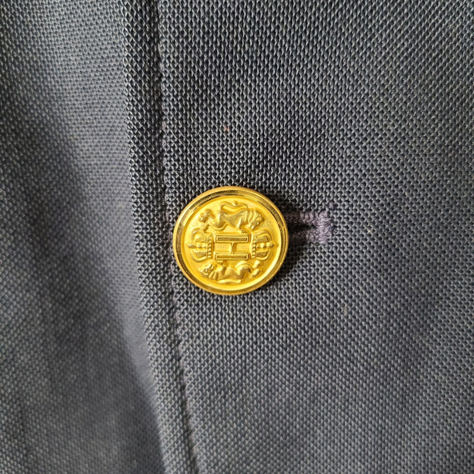 Haggar Imperial Jacket Mens 40R Navy Blue Sport Coat Gold Crest Buttons USA