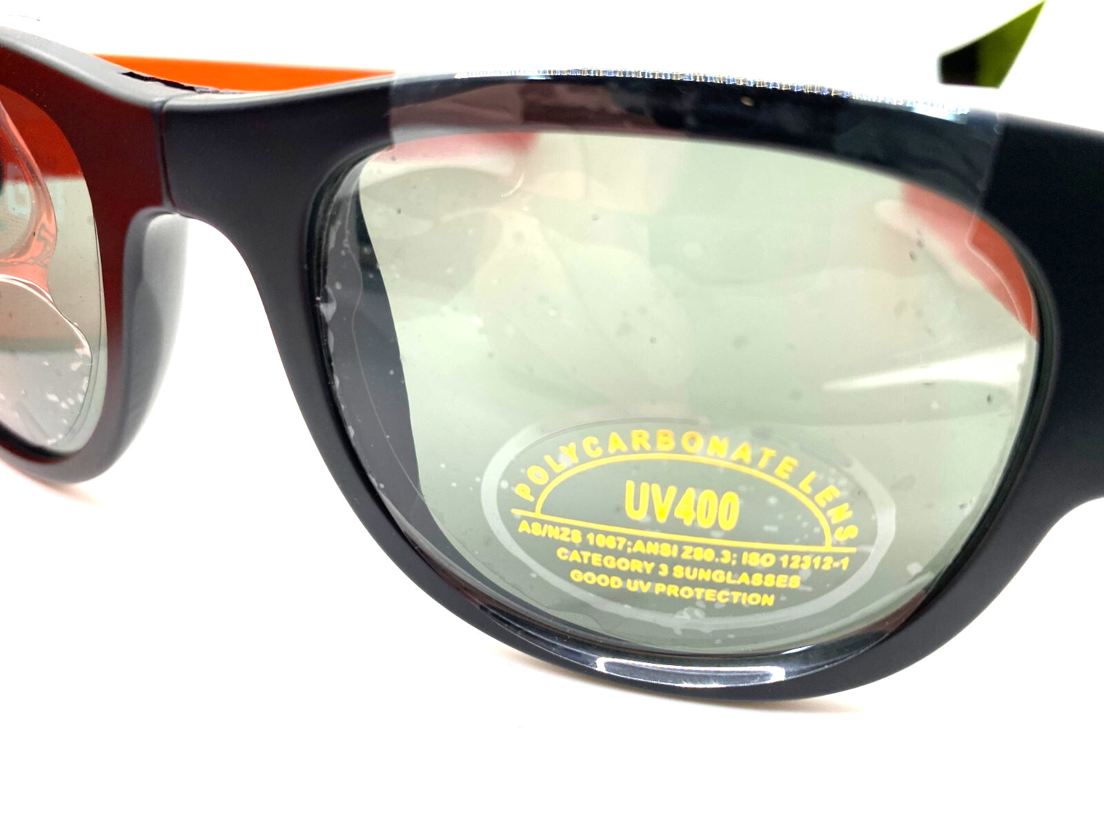 *NEW* Fold Up- SlapSeg Sunglasses UV400-Polycarbonate Lens – 100% Protection.