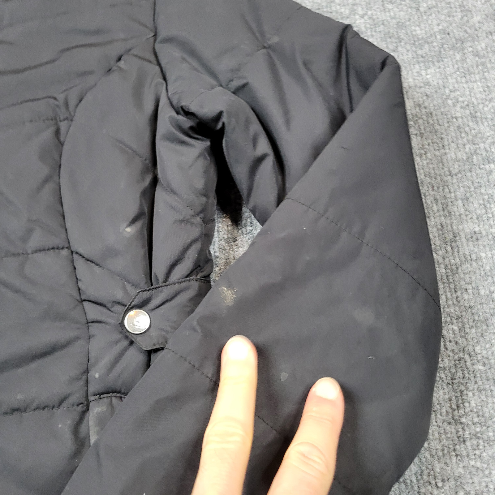 Oakley Jacket Womens Small Black Zip Winter Coat Insulated Pockets Outdoor READ*