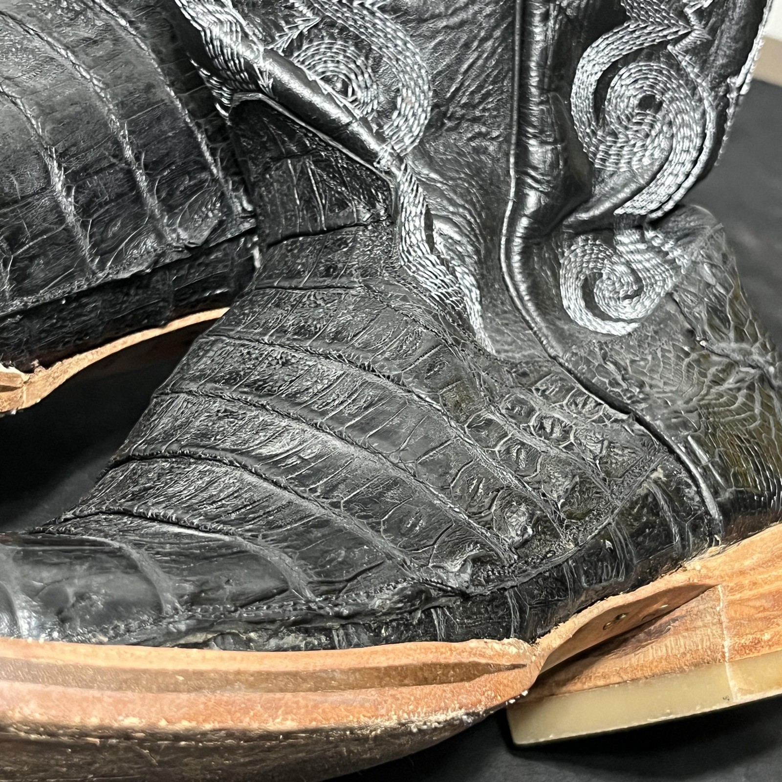 John Wayne Alligator Boots Men 10 Black Exotic Leather Western Square Toe Cowboy
