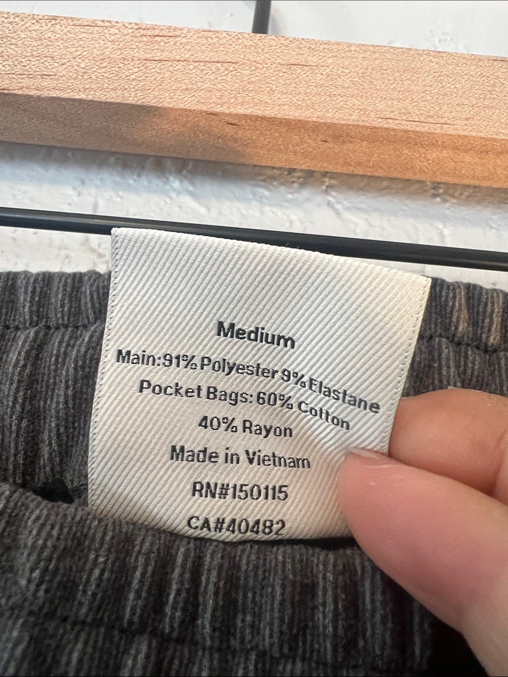 Varley Men’s Dark Gray Fleece Joggers