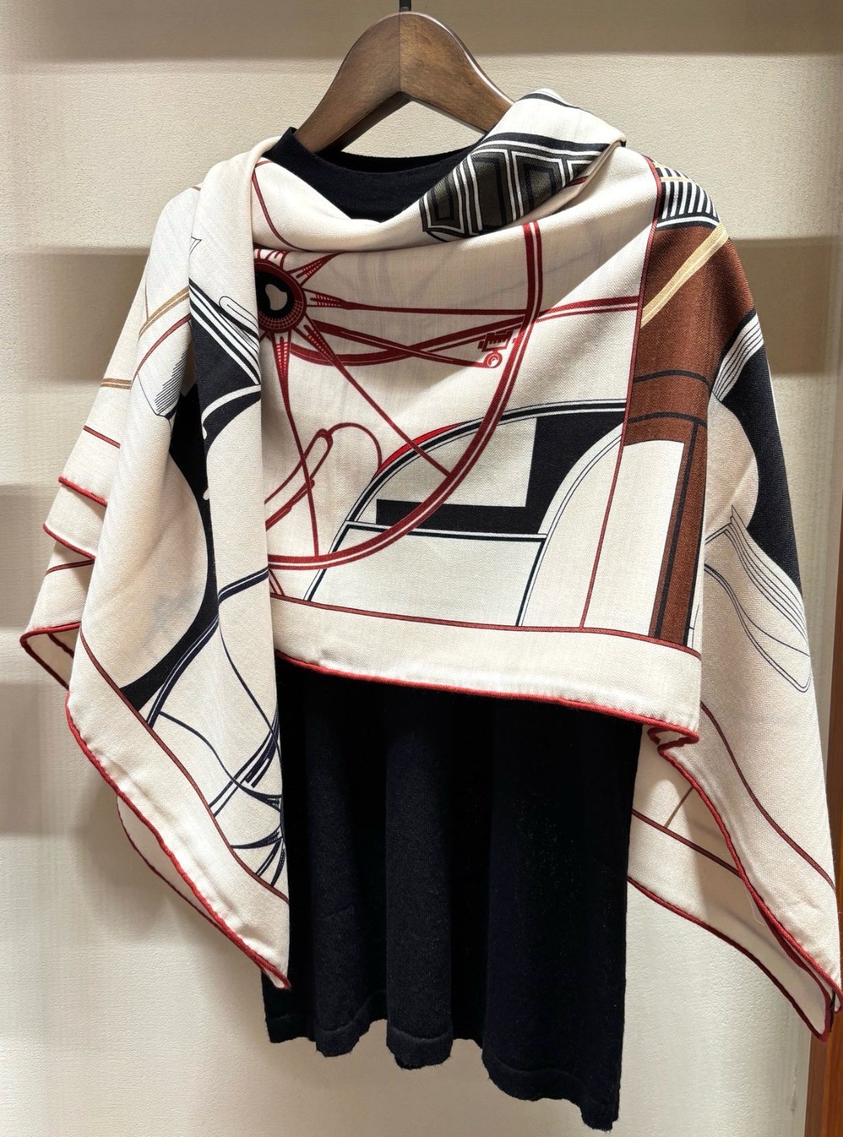 70% Cashmere & 30% Silk Wrap Scarf Wheels Print Double Face Shawl 53″