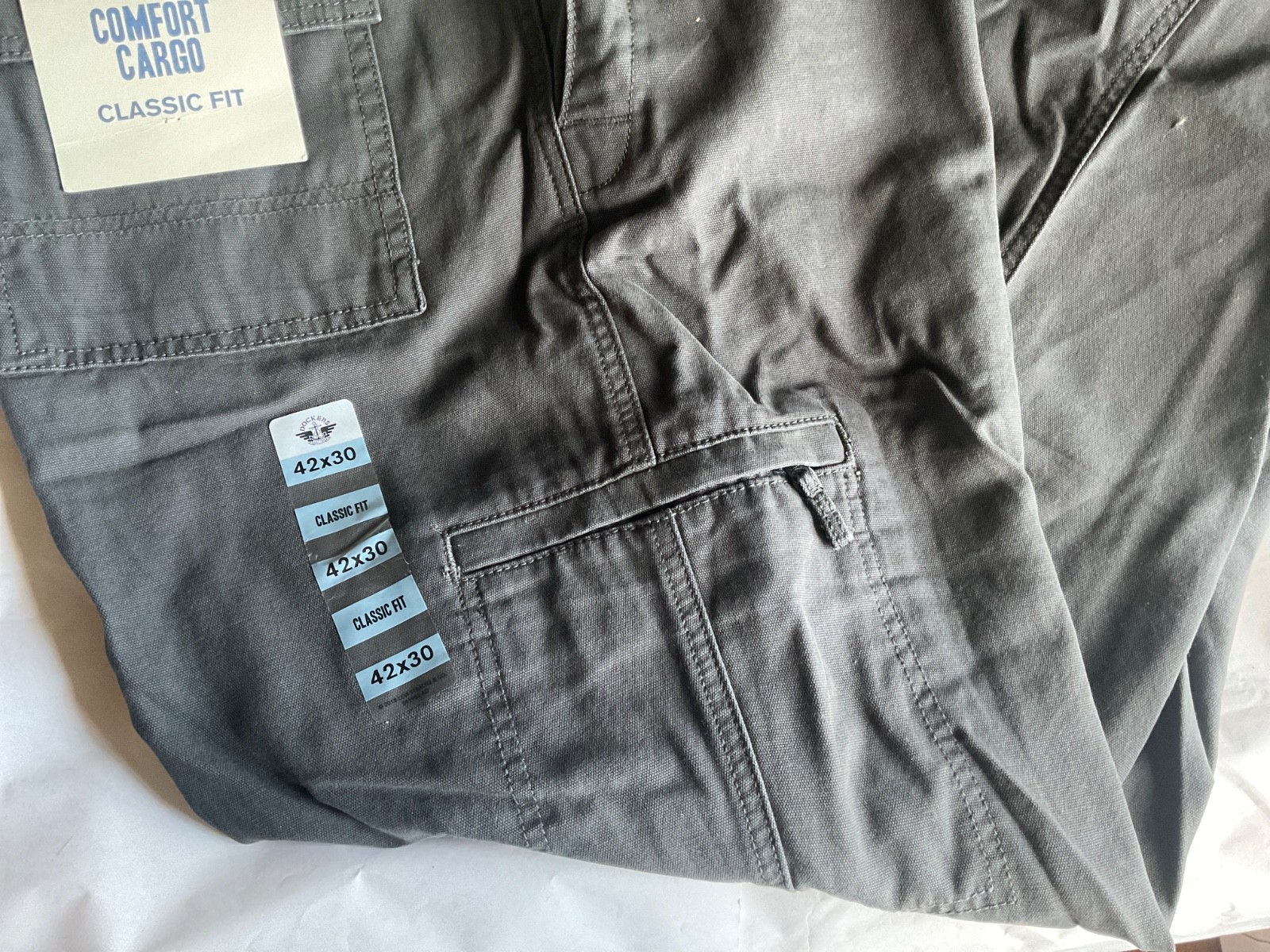 Dockers Comfort Cargo Classic Fit Pant Dark Gray New Men 42 x 30 Comfort Waist