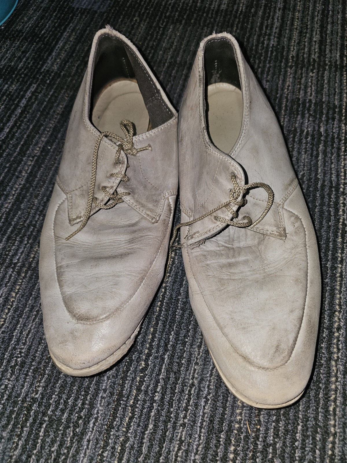 Men’s vintage bowling shoe. true shoe size is unknown