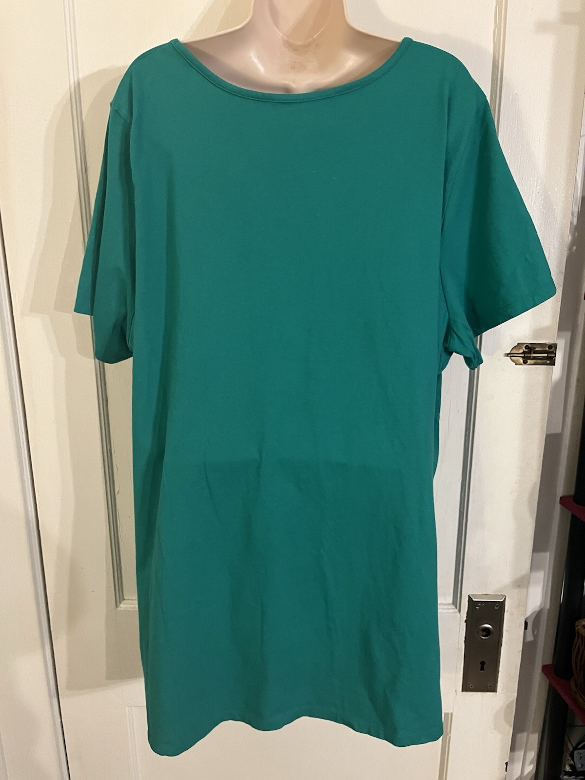 Roman’s Women’s T-Shirt Size 26 / 28 (Roman’s Sz 2X) Green, 100% Cotton