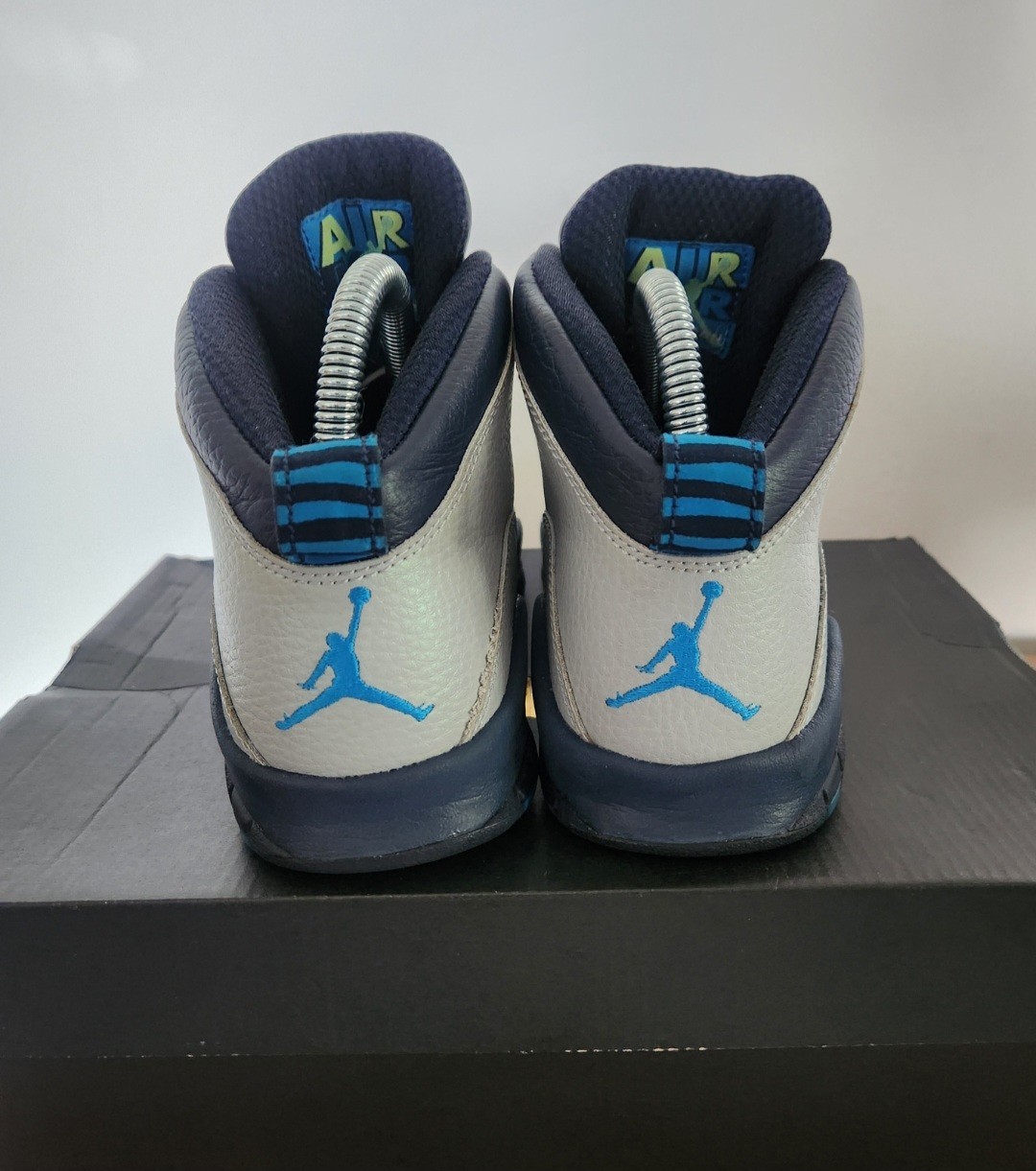 Air Jordan 10 Retro Rio size 5y