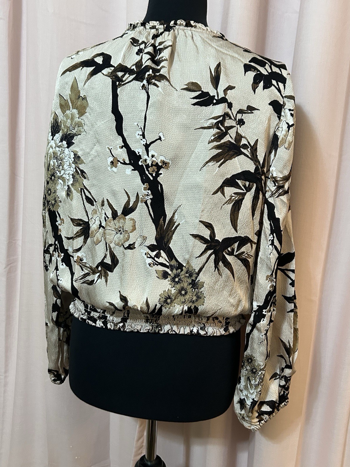 White House Black Market Womens Size M Top Smocked Waist Draping Sheer Sleeve