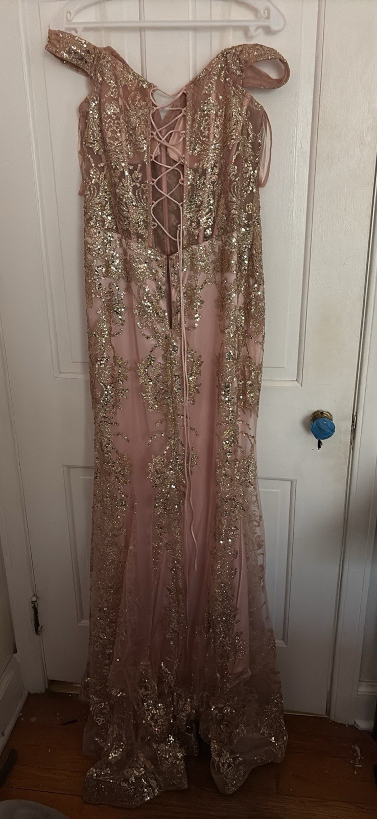 Women’s Pink/Gold Beaded Sequin V-Neck Long Gown Dress M Lined Lace-Up.