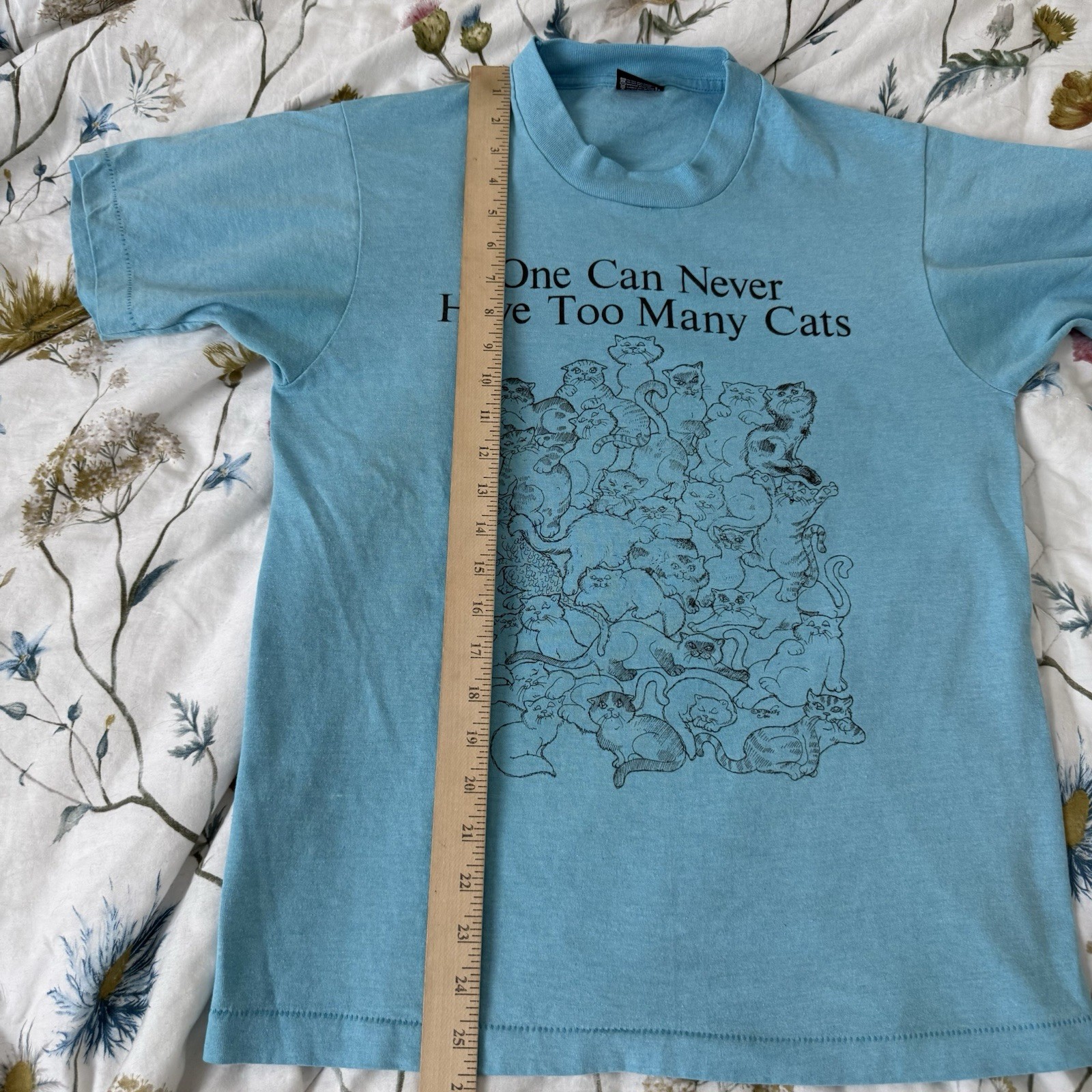 Vintage 80s 1986 Cat Lover T Shirt Blue One Can Never Have Too Many Cats Size M
