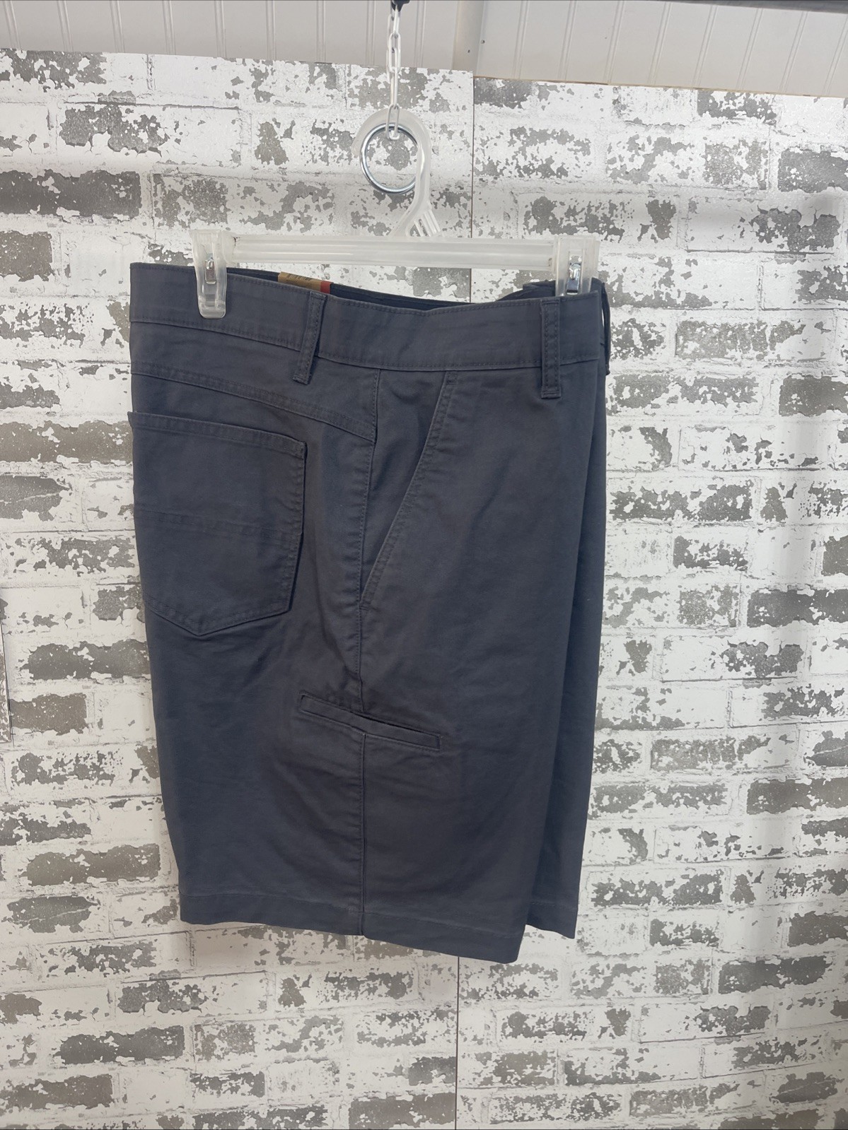 NWT Brahma Canvas Shorts Mens 34 Gray Relaxed Fit 9 in Inseam Stretch Utility