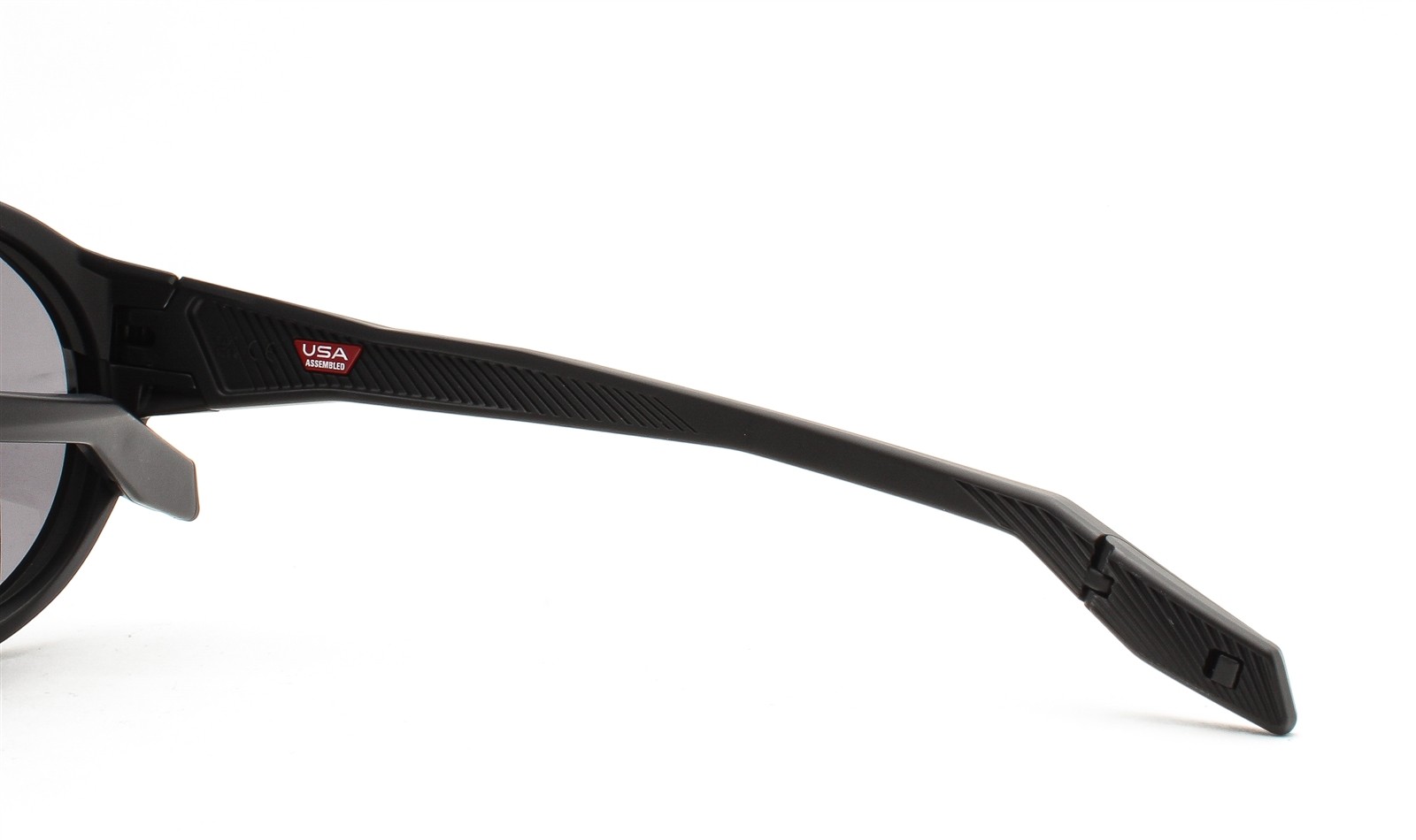 Oakley Clifden Sunglasses Matte Black Prizm Polarized OO9440-0956 with Case