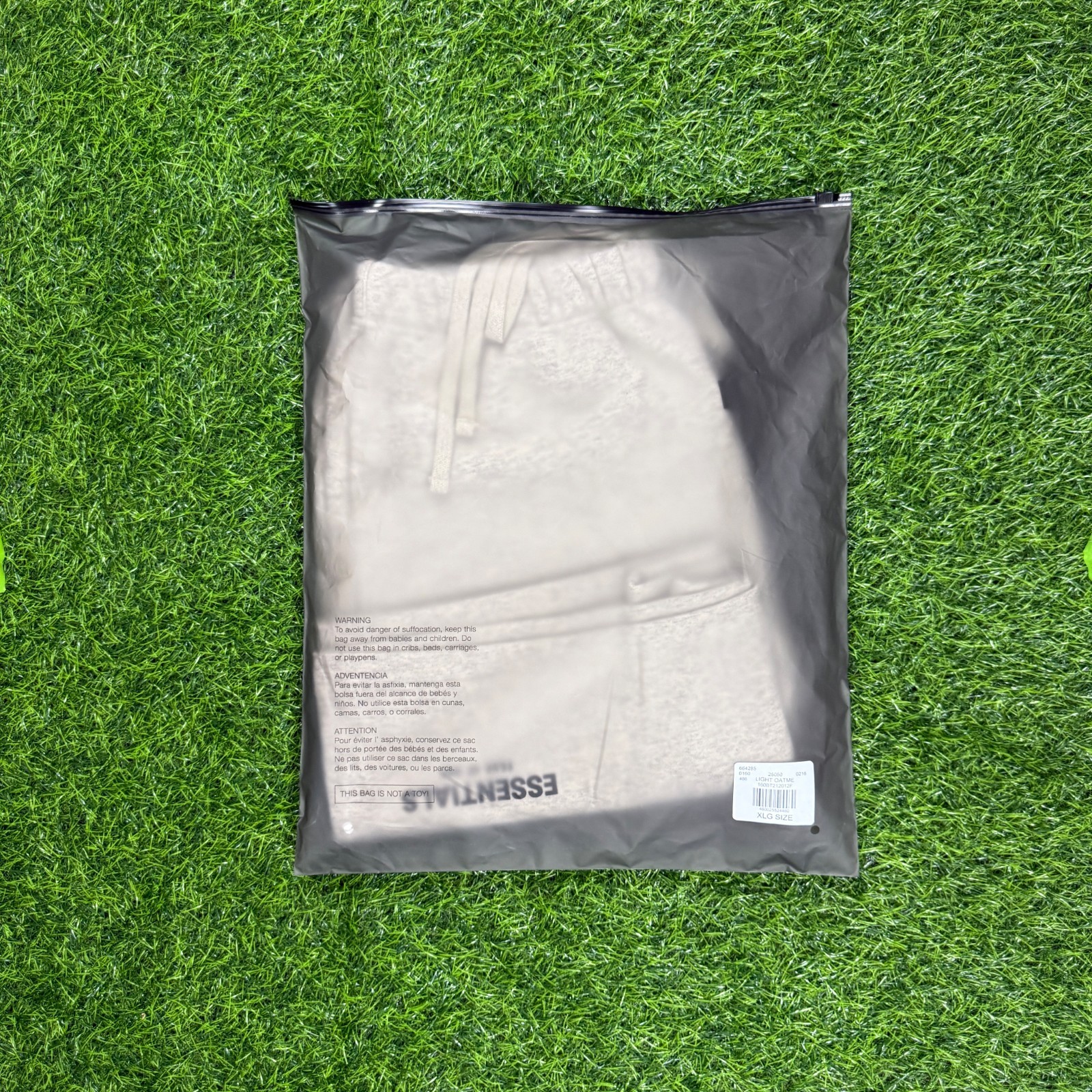 Fear of God Essentials Shorts SS22 Light Oatmeal – 100% Authentic (XS-XL)