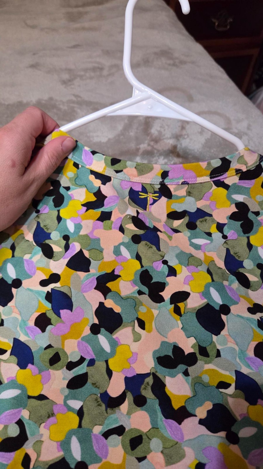 Tyler Böe Women’s Floral Print Puff Sleeve Top Size Medium Short Sleeve Blouse