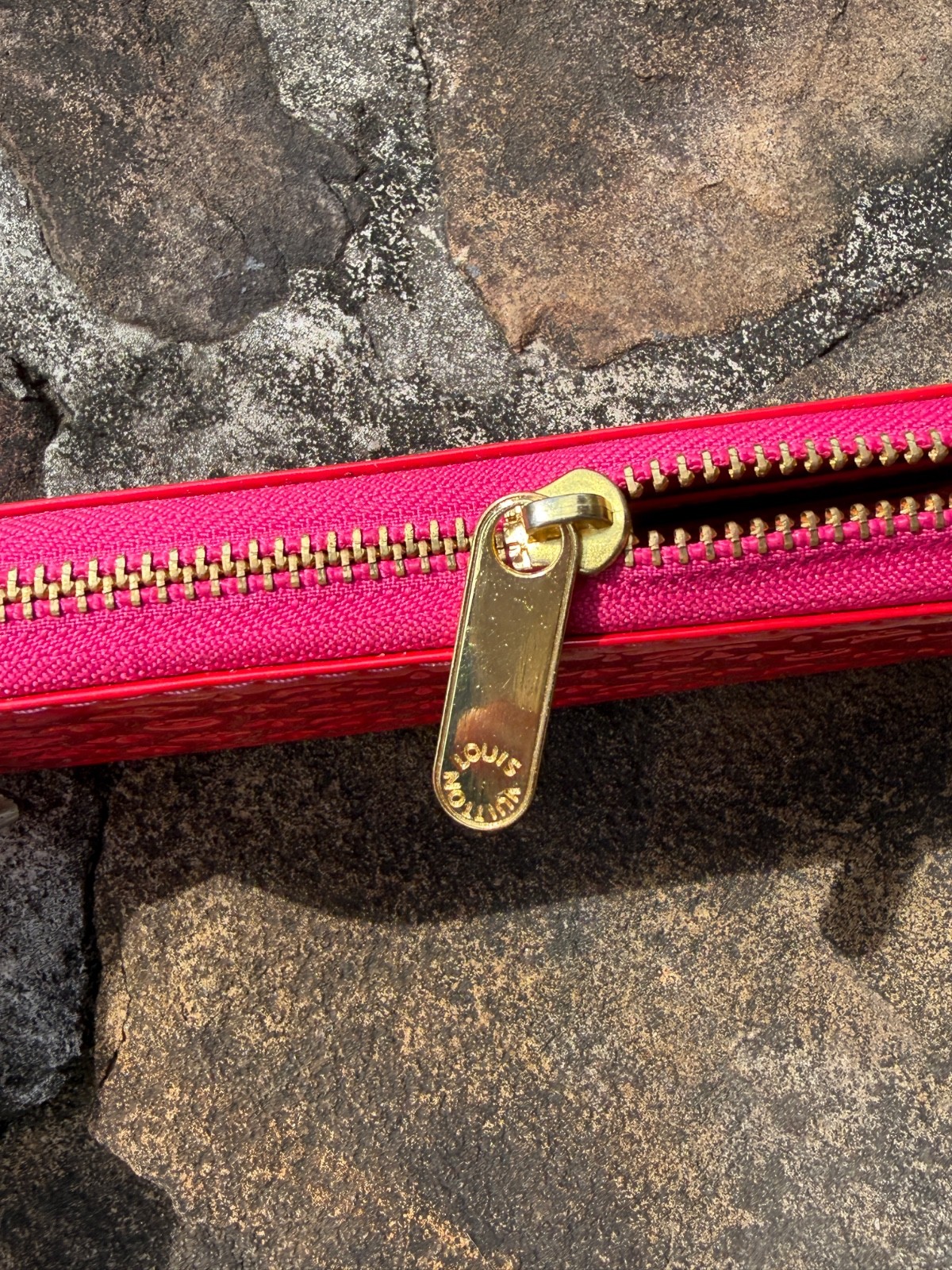 LOUIS VUITTON Zippy Around long Wallet Purse M91981 Hot Pink/Red Red LV