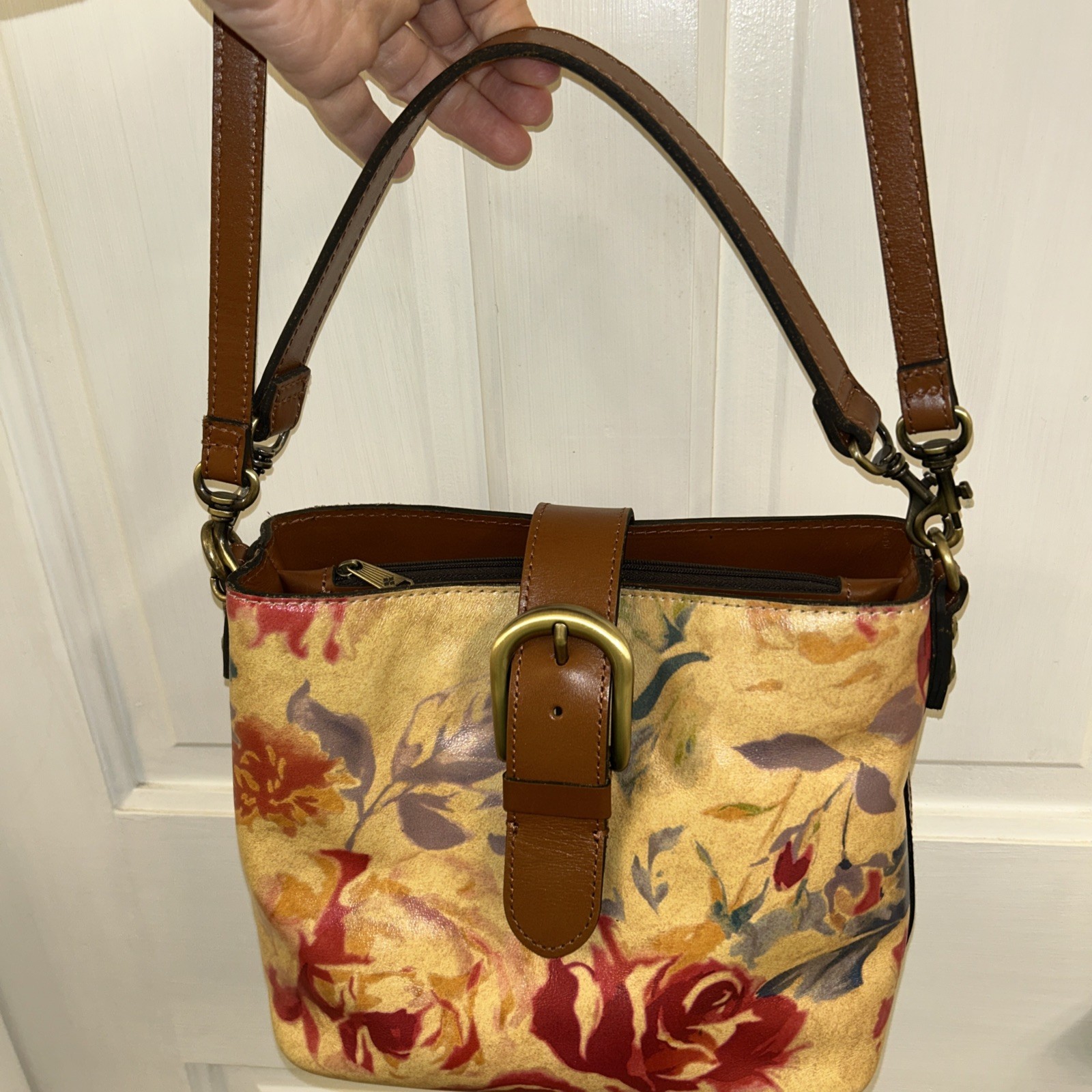 Patricia Nash Irving Bucket Crossbody “Victorian Garden” Front Buckle
