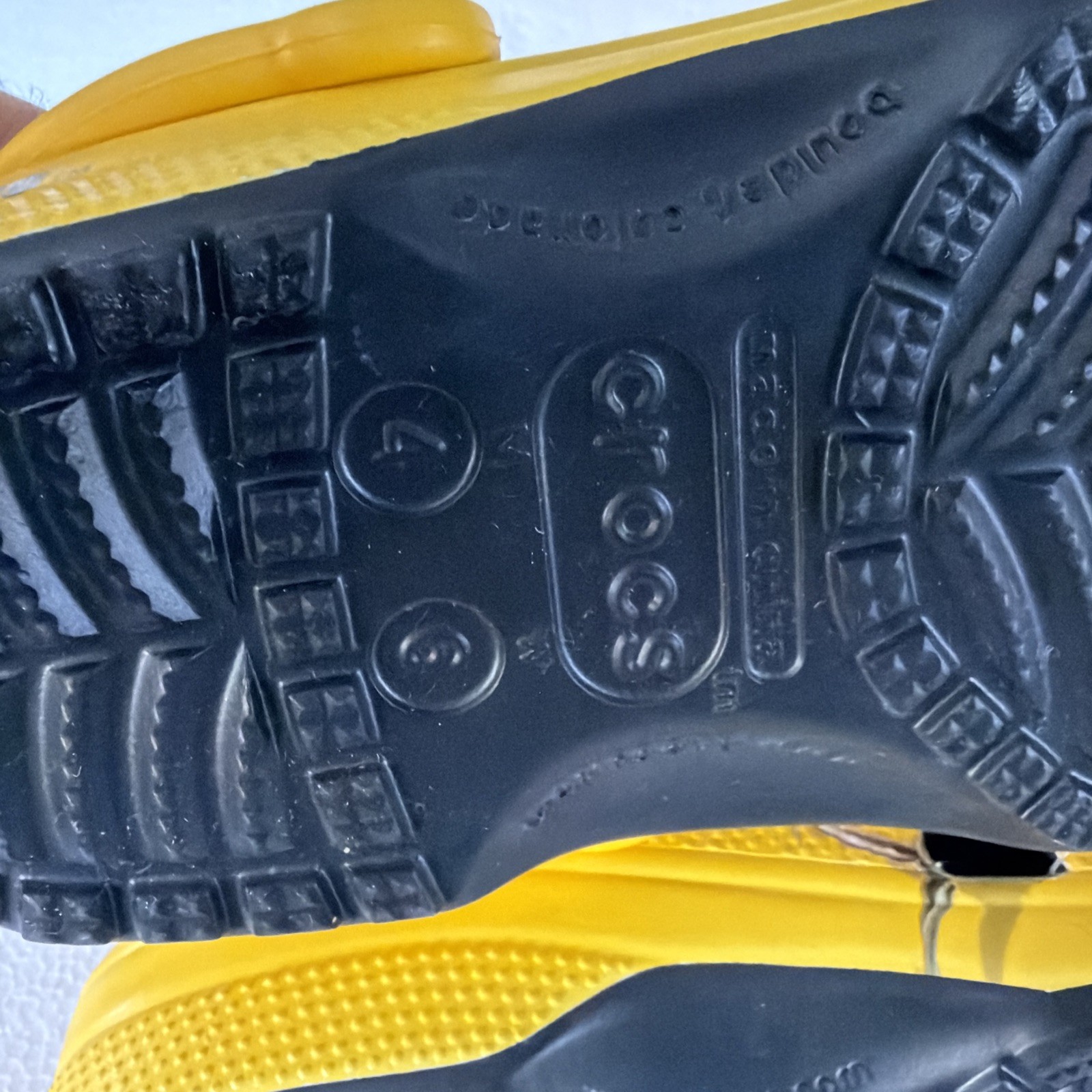 Post Malone Barbed Wire Crocs Yellow w/ Jibbitz Size Men 4 Women 6 Posty X 2019