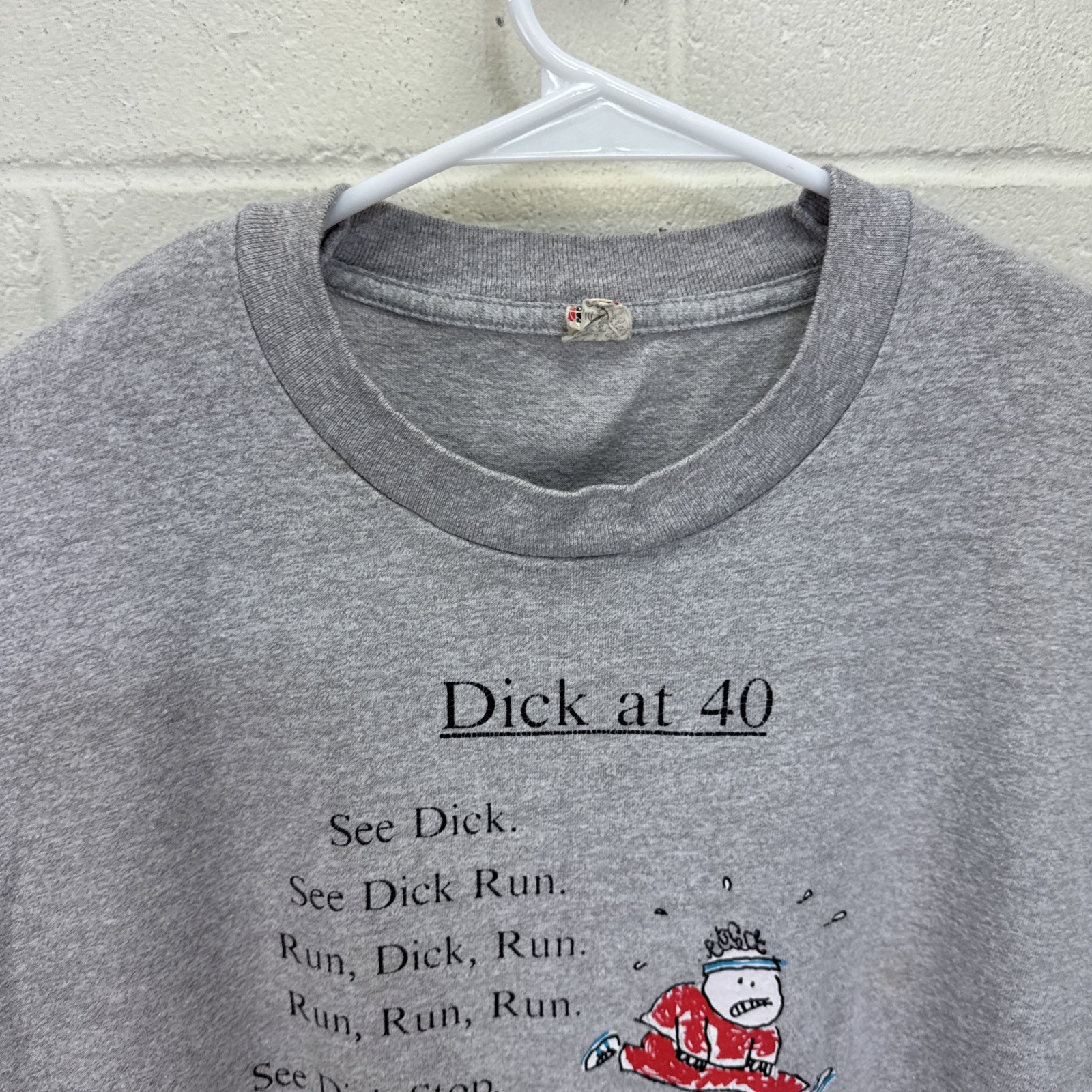 VTG 80s 90s T Shirt Hallmark Birthday Dick At 40 Running Over The Hill XL USA