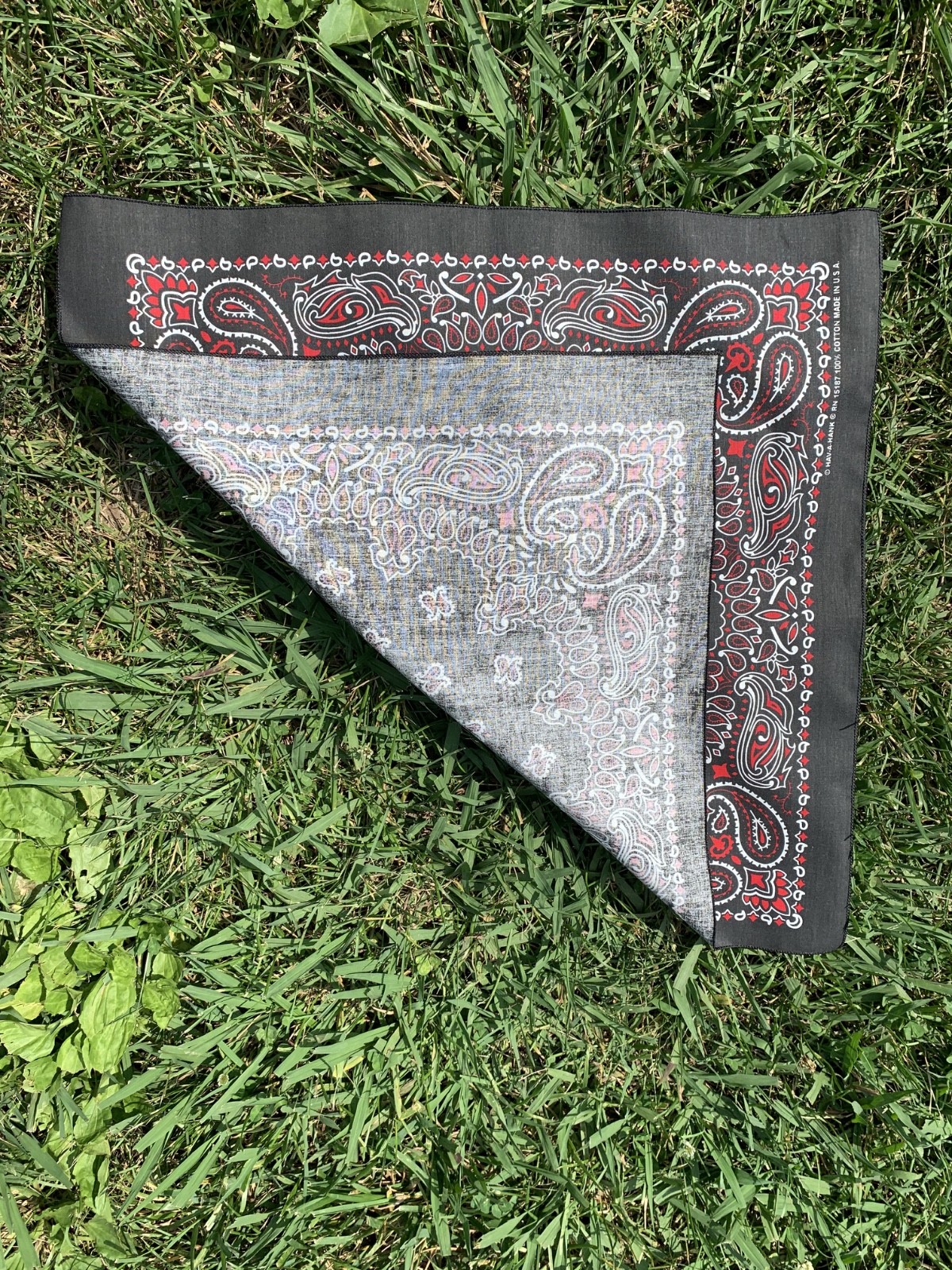 Black Red Paisley Approx. 22″x22″ Bandanna USA Made 100% Cotton Biker