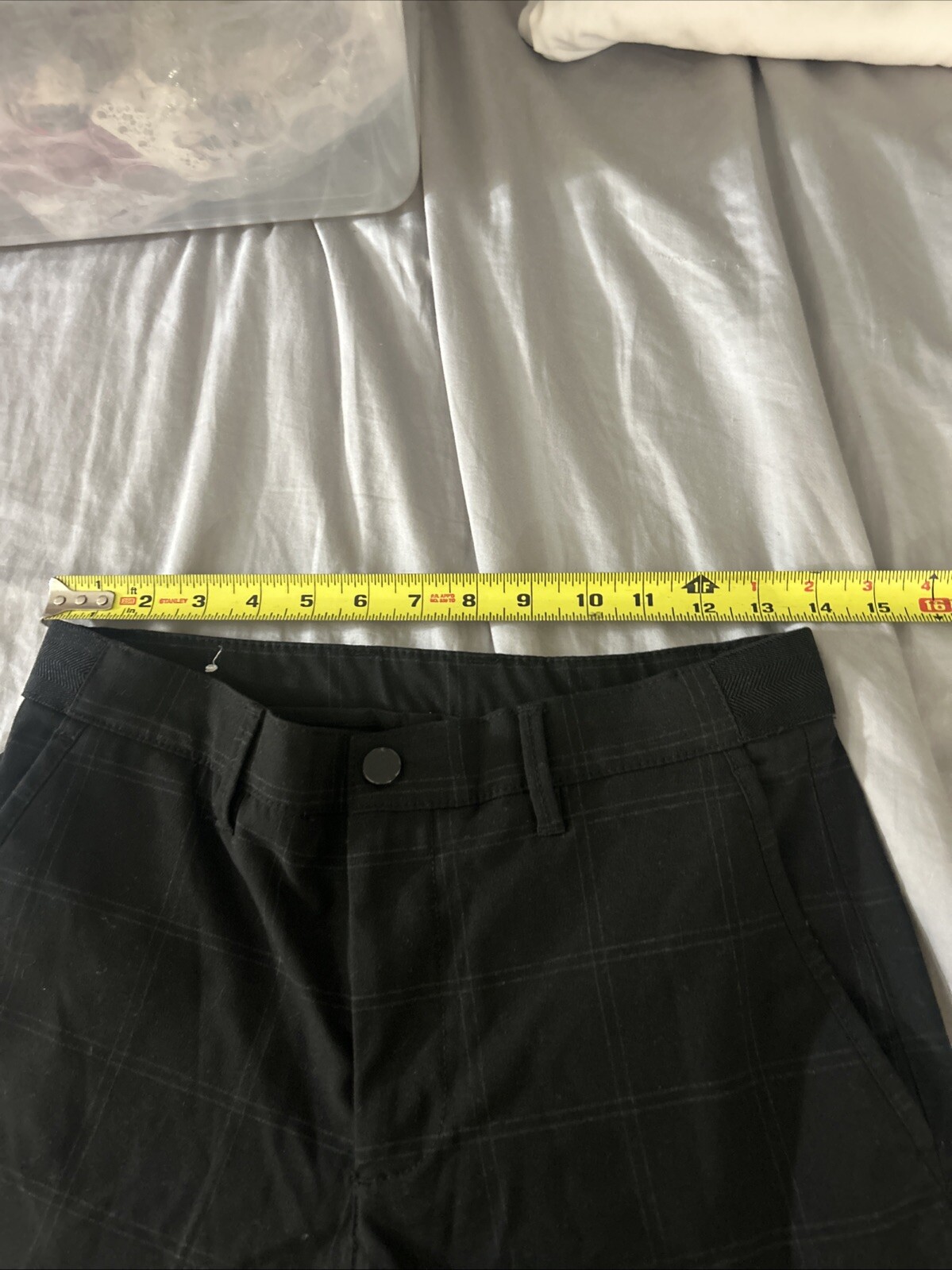 Zara pants women’s size 8 black checkered pattern Stretch