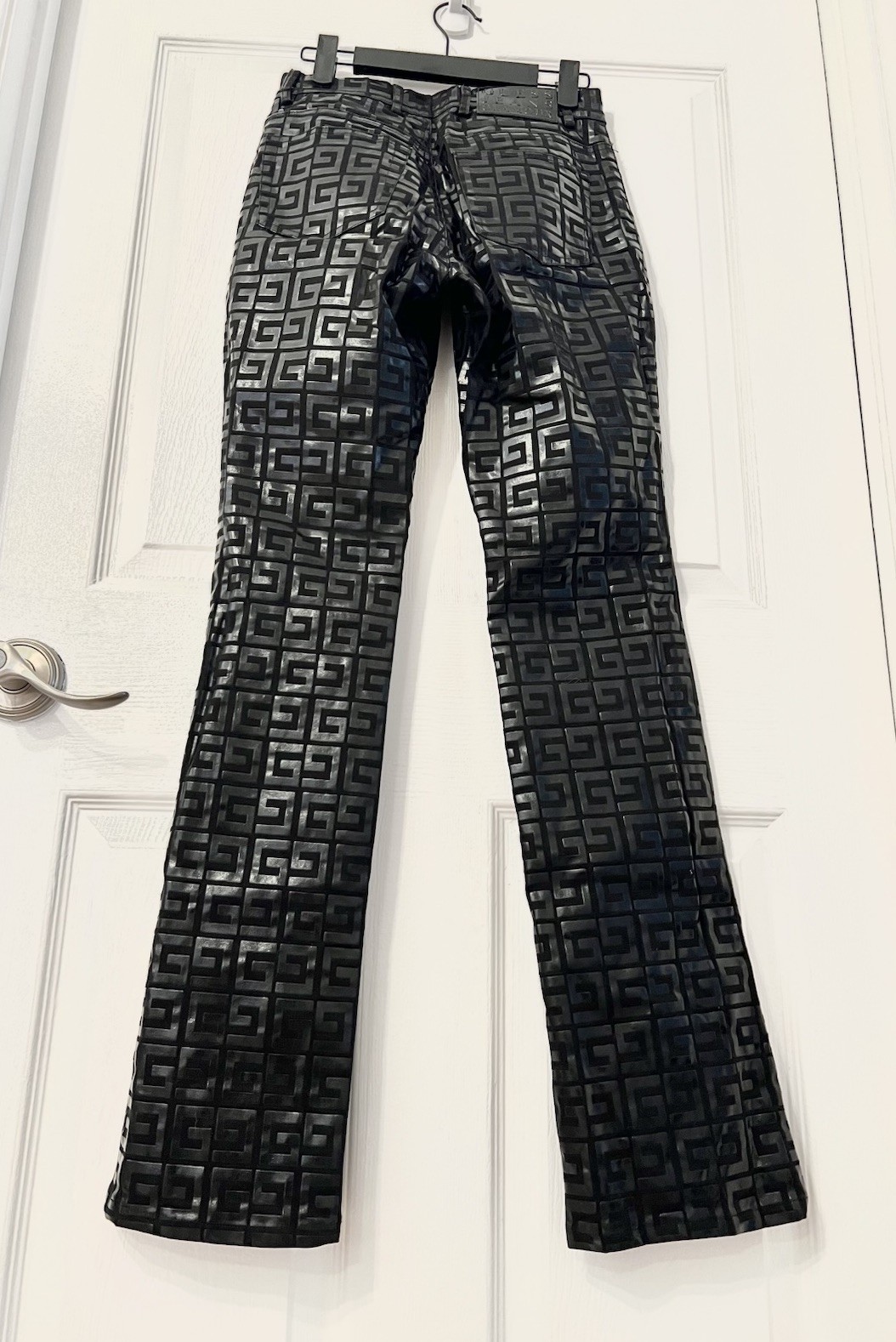 Guess Jeans Glamour 24 Vintage Shiny Black Pattern – Rare