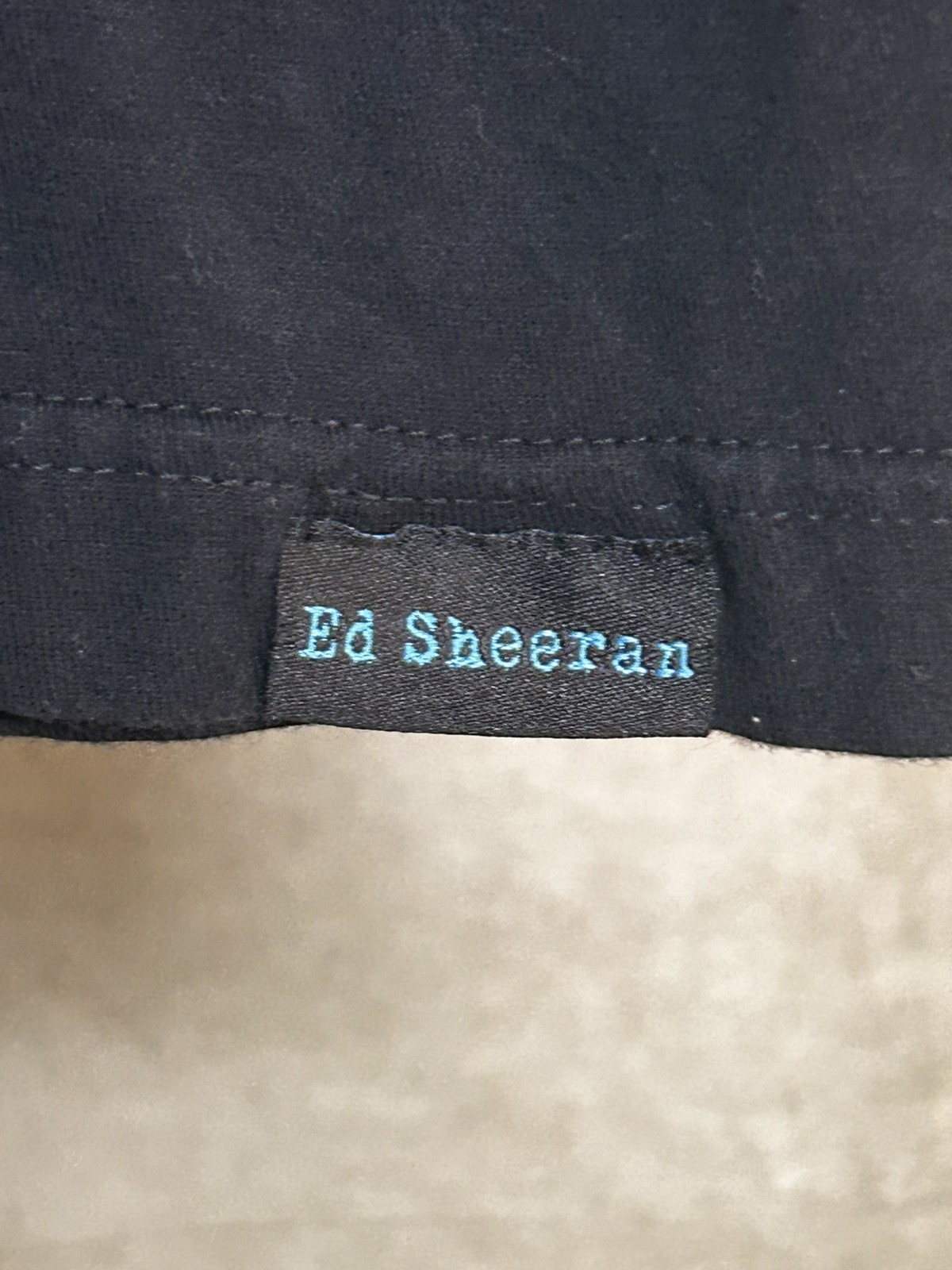 Ed Sheeran Graphic T-Shirt Black Size S